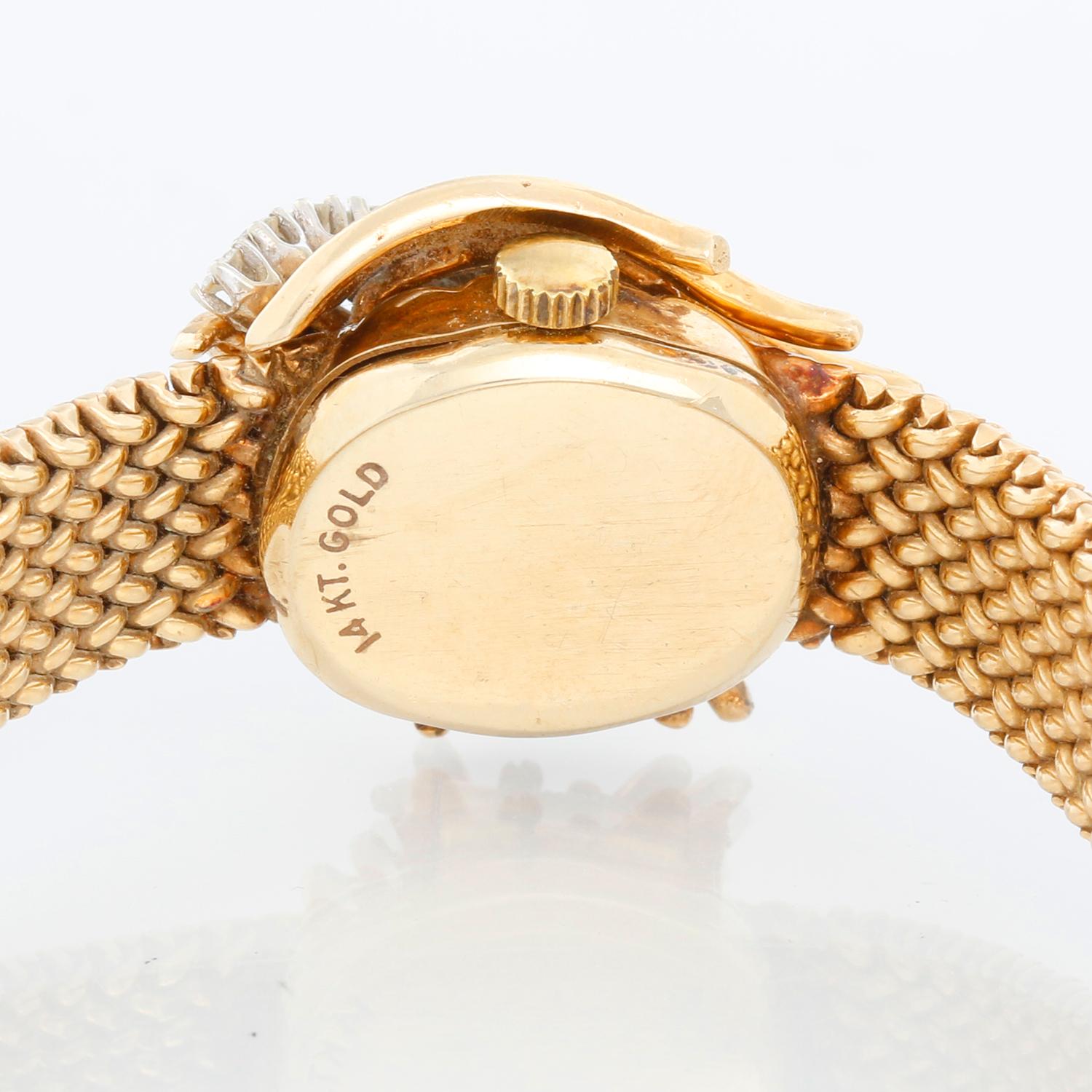 Linz 14K Yellow Gold Vintage Watch In Excellent Condition In Dallas, TX