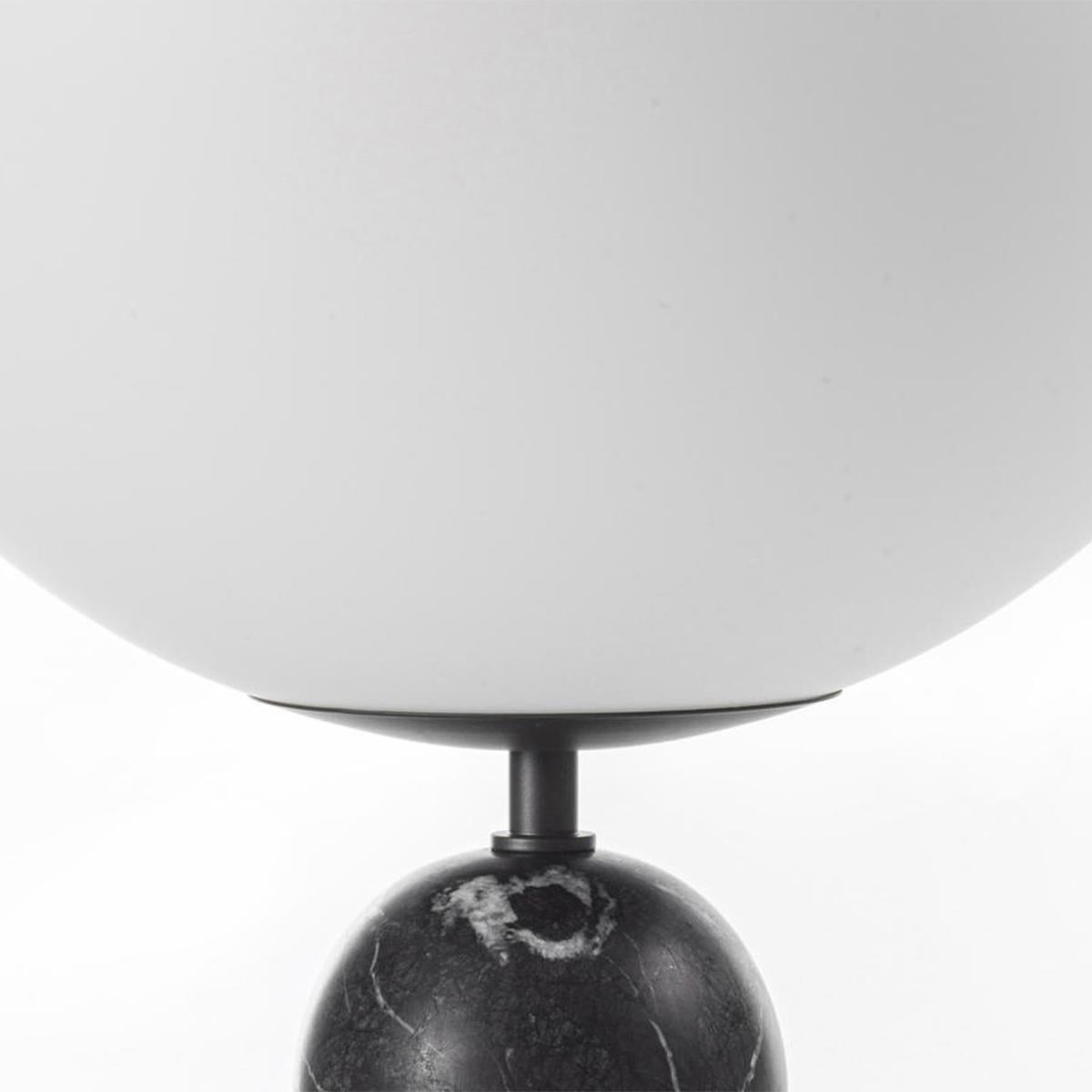 Italian Lio Black Large Table Lamp For Sale