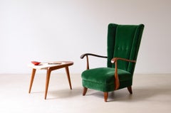 Lio Carminati, eleganter Sessel aus Formholz