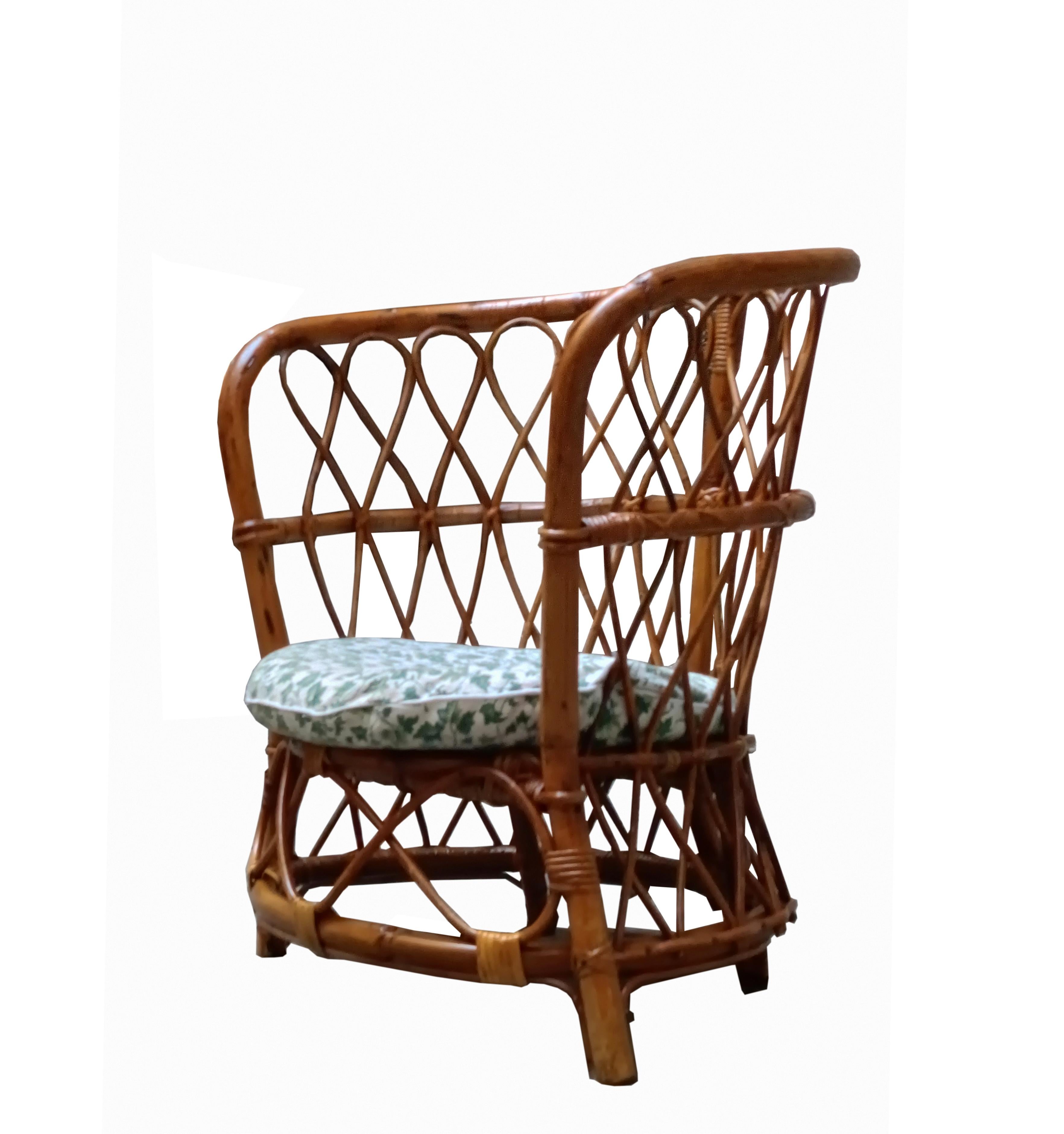 Italian Lio Carminati per Casa e Giardino Poltroncina Tonda in Rattan, Italia 1960s in vendita