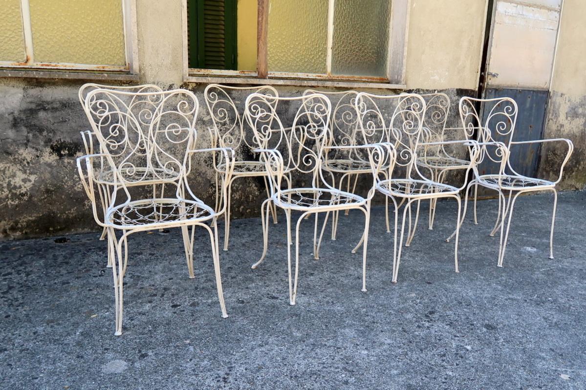 An exquisite set of eight garden chairs in white lacquered iron, designed by Lio Carminati and produced by Casa & Giardino, 1930, Italy.
With expertise released by Gio Ponti Archives, Milano.