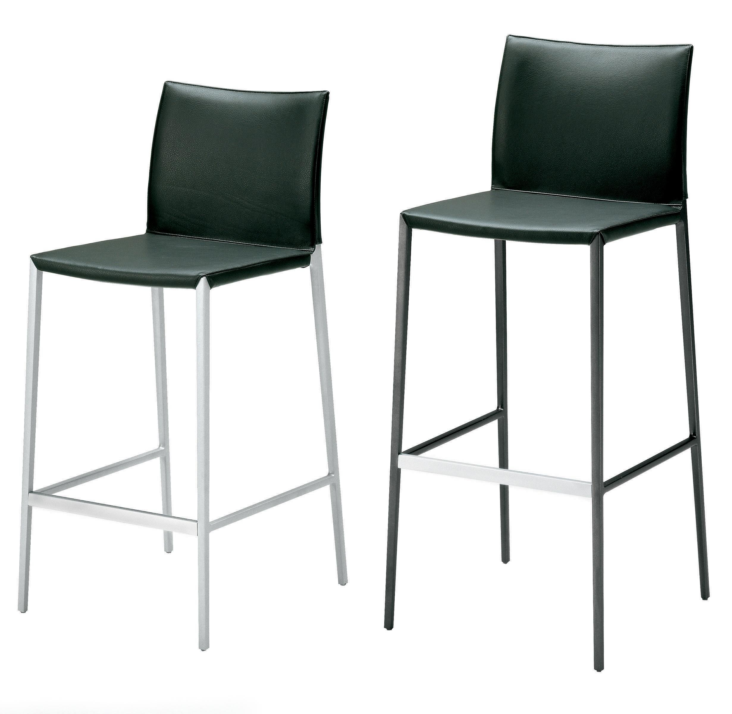 Lio is a stool by Roberto Barbieri. Leather external cover. Structure in graphite or white. Footrest in brushed stainless steel. Lio is a stool ideal for the bar, or a perfect choice for a at home space.
 