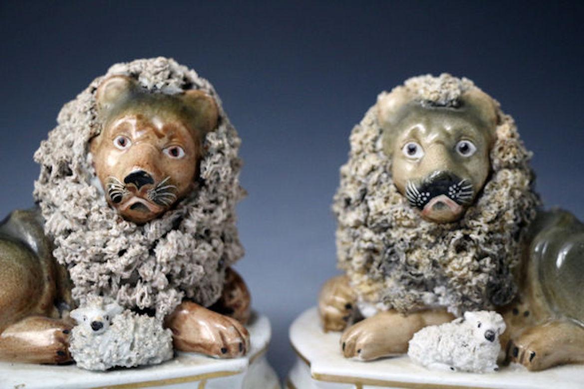 Mid-19th Century Lion and Lambs by John and Rebecca Lloyd, Shelton Staffordshire For Sale