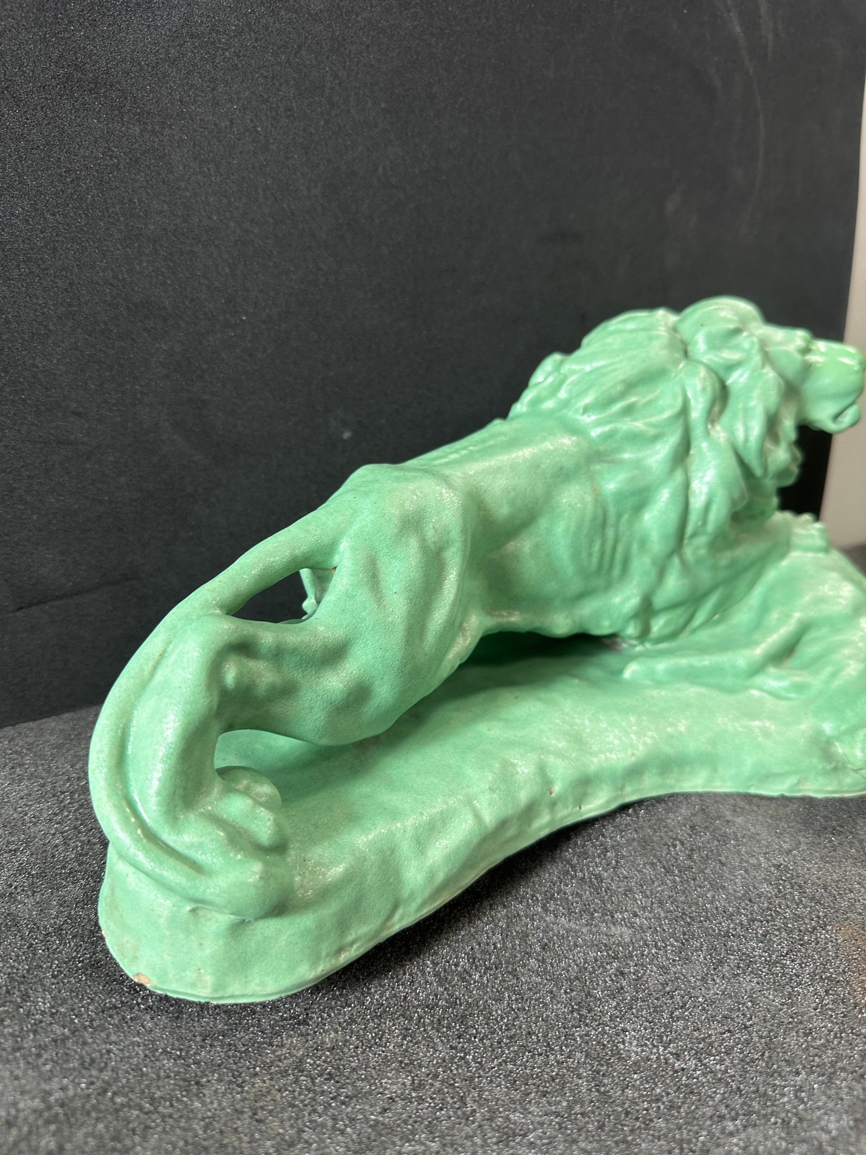 Sculpture de lion en céramique terre cuite Jul. Singer, 1937, Vienne, Autriche en vente 3