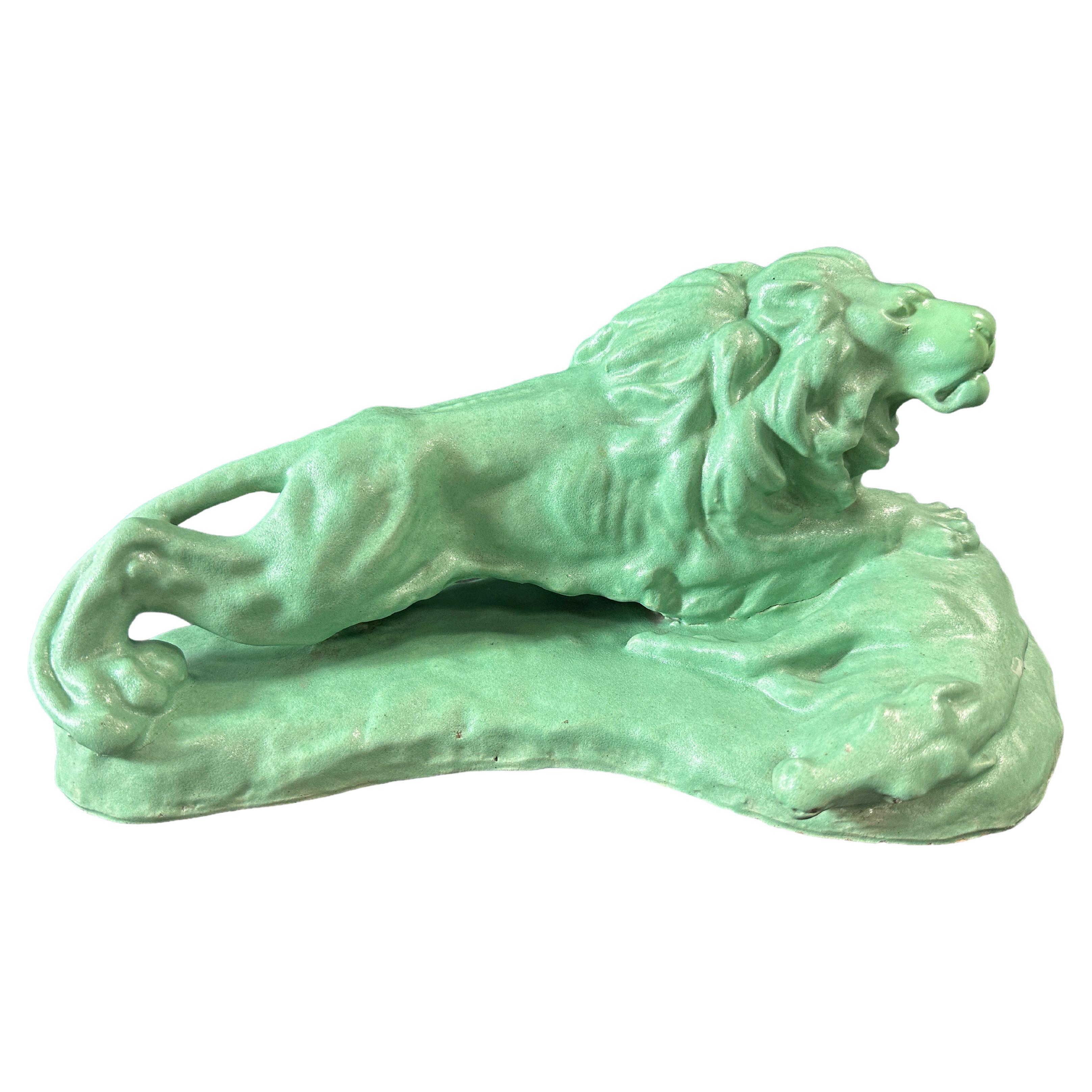 Sculpture de lion en céramique terre cuite Jul. Singer, 1937, Vienne, Autriche en vente