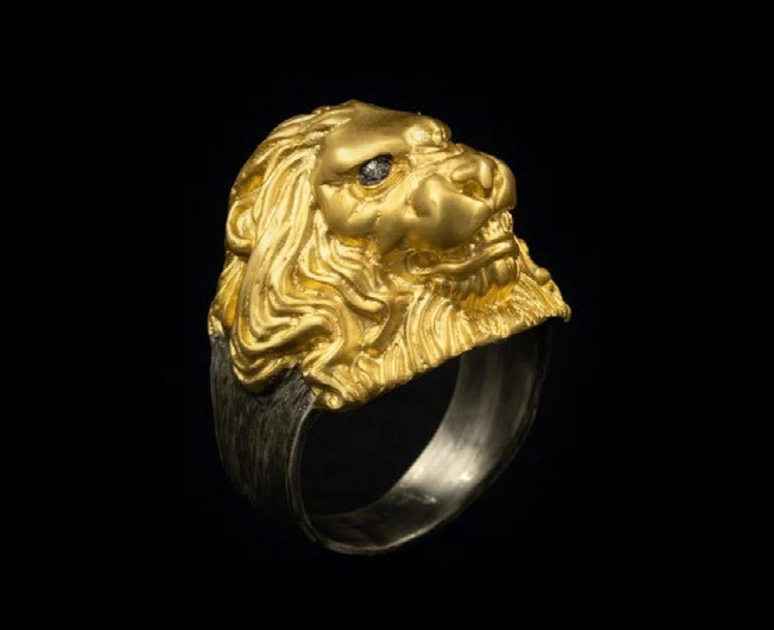 For Sale:  Lion Cocktail Statement Ring w/ Diamond Eyes 24k Gold & Silver by Kurtulan 4
