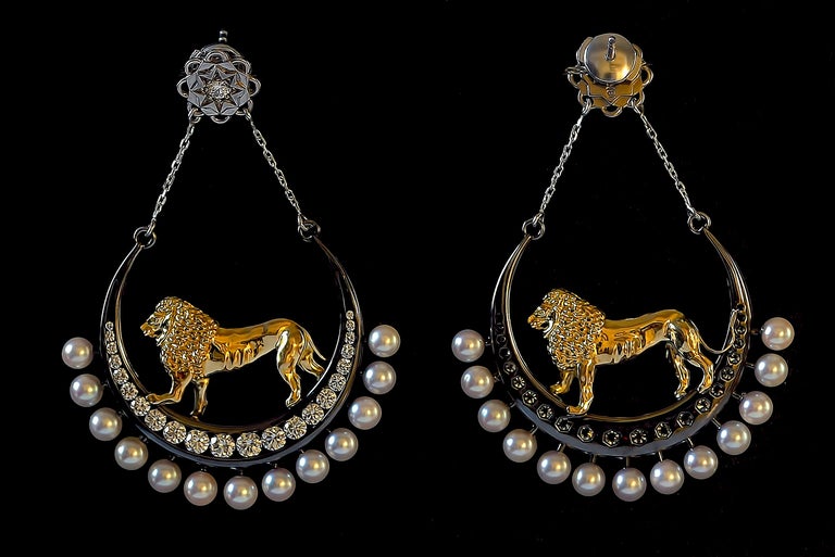 Women's or Men's 18 Karat Yellow Gold Platinum Diamonds Akoya Pearls Dangle Earrings Symbolic For Sale