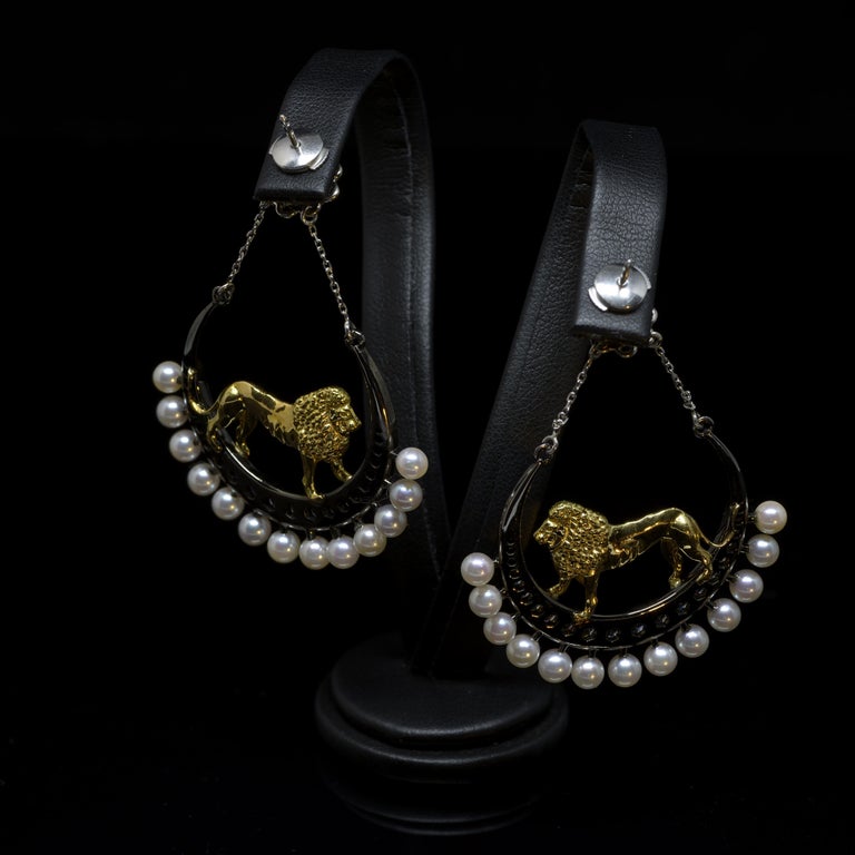 18 Karat Yellow Gold Platinum Diamonds Akoya Pearls Dangle Earrings Symbolic For Sale 1
