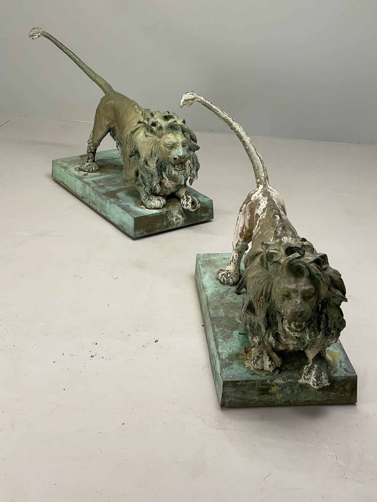 Fontaines en forme de lion, statues d'extérieur grandeur nature, bronze patiné, Angleterre, années 1860 en vente 8