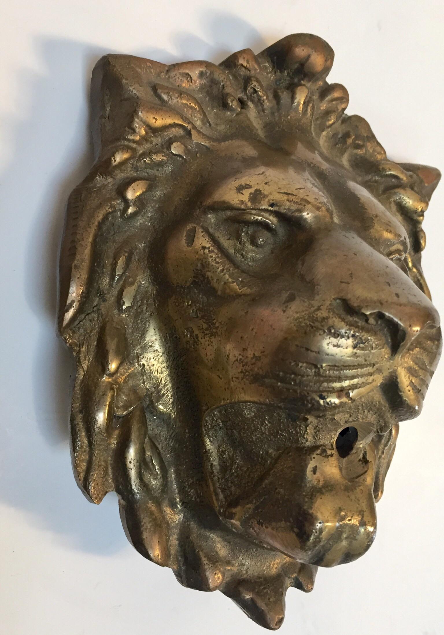 lion head faucet