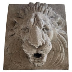Vintage Lion Head Wall Fountain in Cast Stone, Italy 20th Century