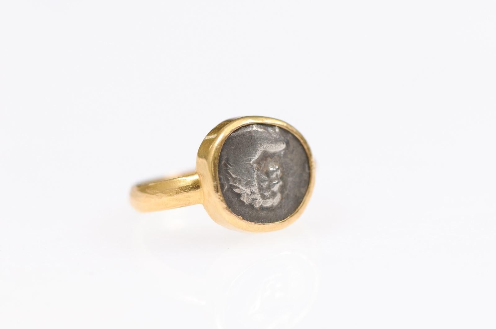 Lion Hemidrachm Ring in 22K gold For Sale 6