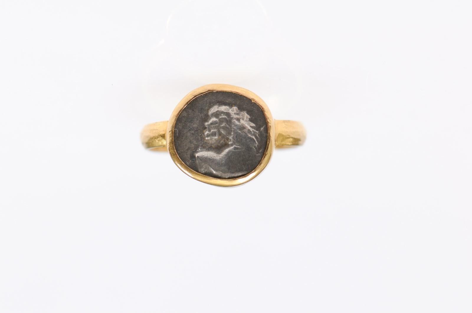 Lion Hemidrachm Ring in 22K gold For Sale 1