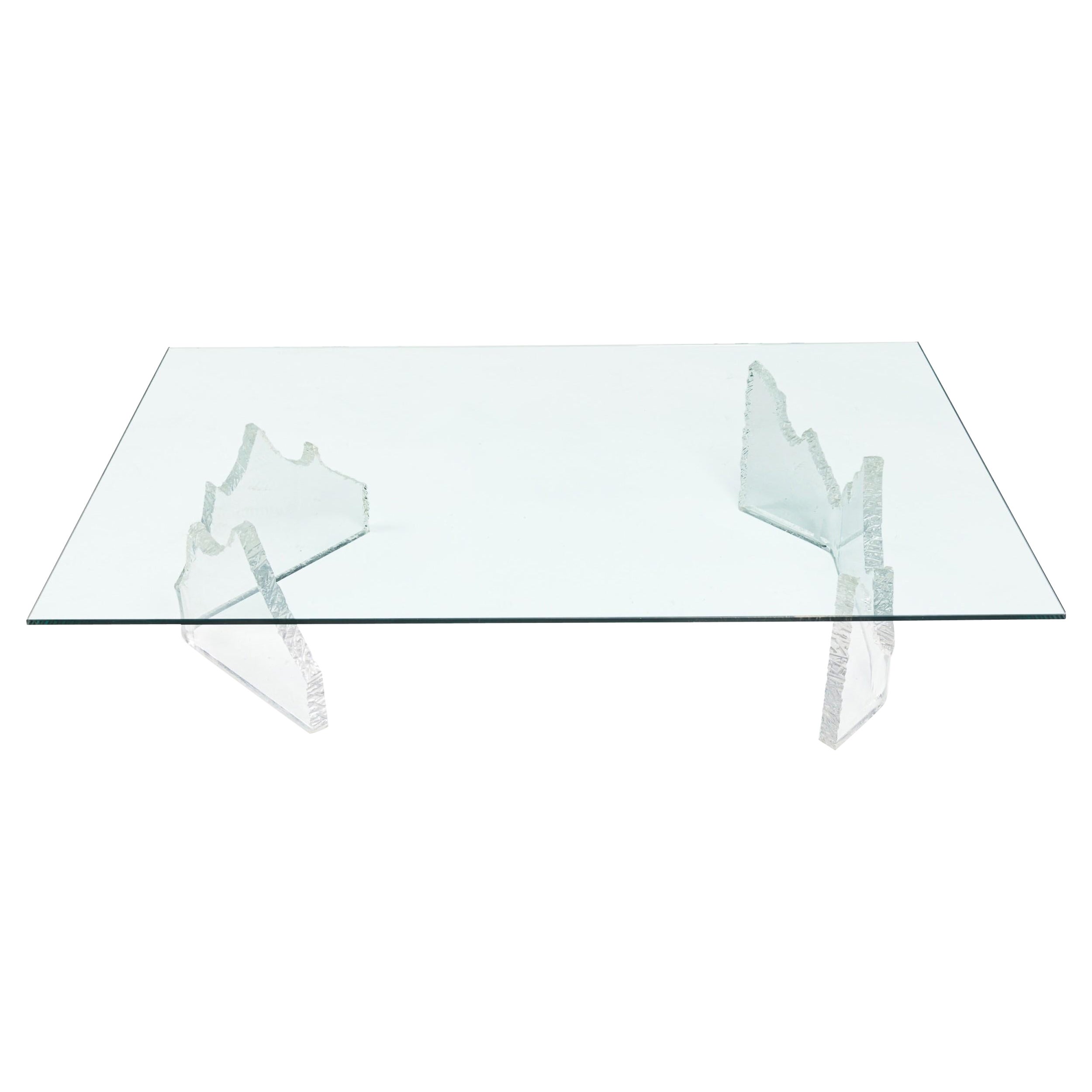 Lion in Frost Mid-Century Amerikanische Lucite Glacial Cocktail-/Couchtischsockel aus der Mitte des Jahrhunderts