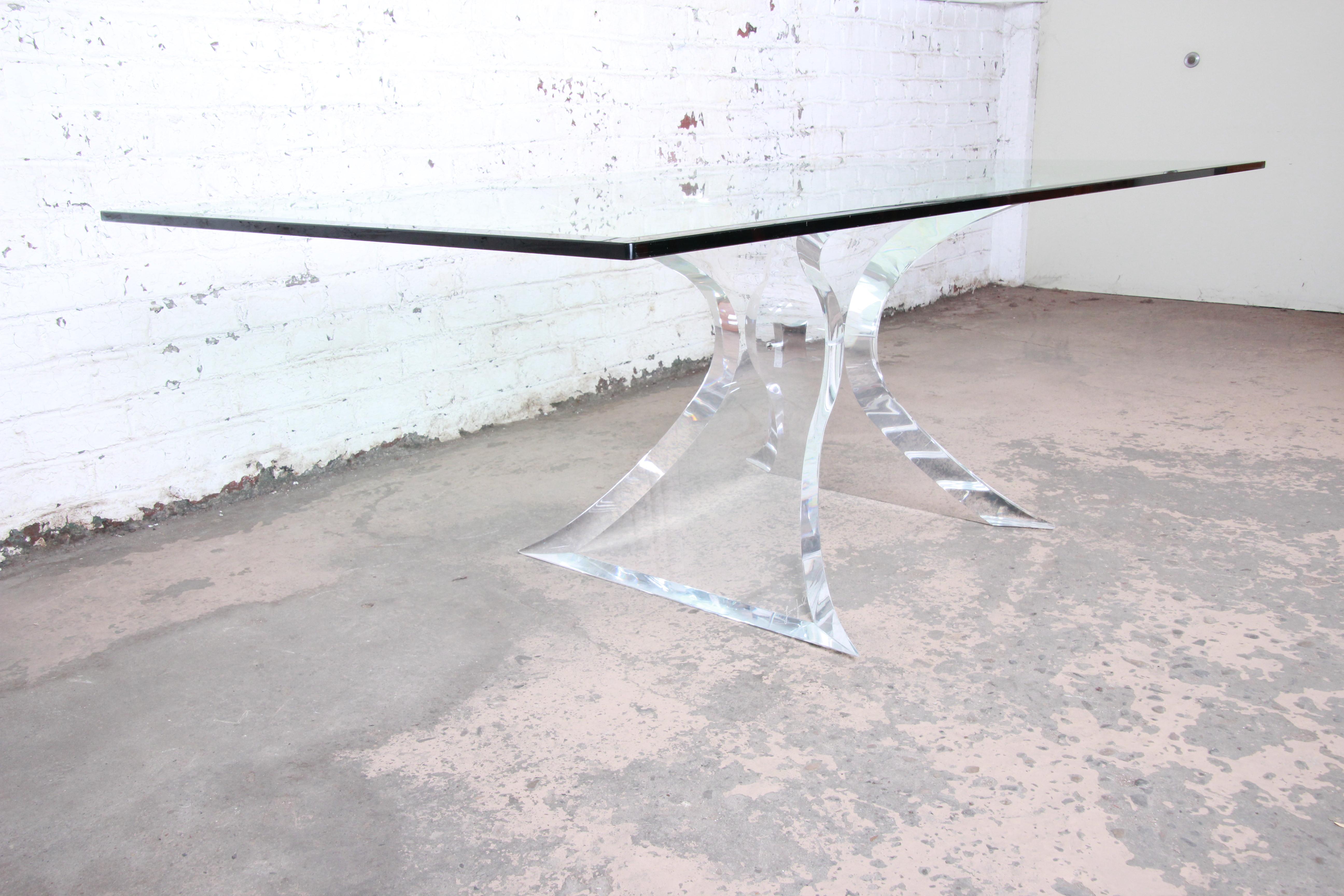 Lion in Frost Mid-Century Modern Sculpted Lucite and Glass Dining Table In Good Condition In South Bend, IN