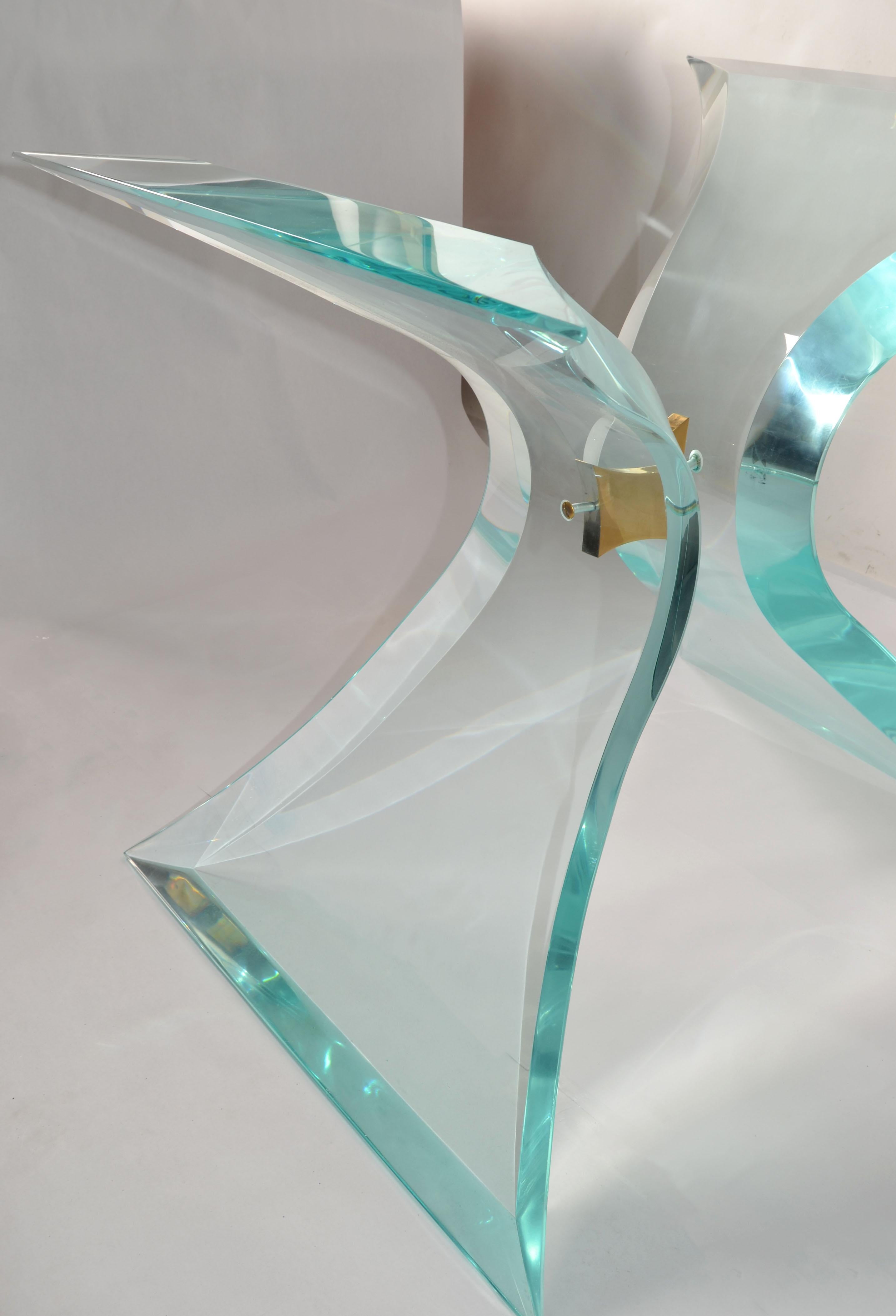 Table sculpturale en laiton lucite mi-siècle moderne signée Lion In Frost en vente 6