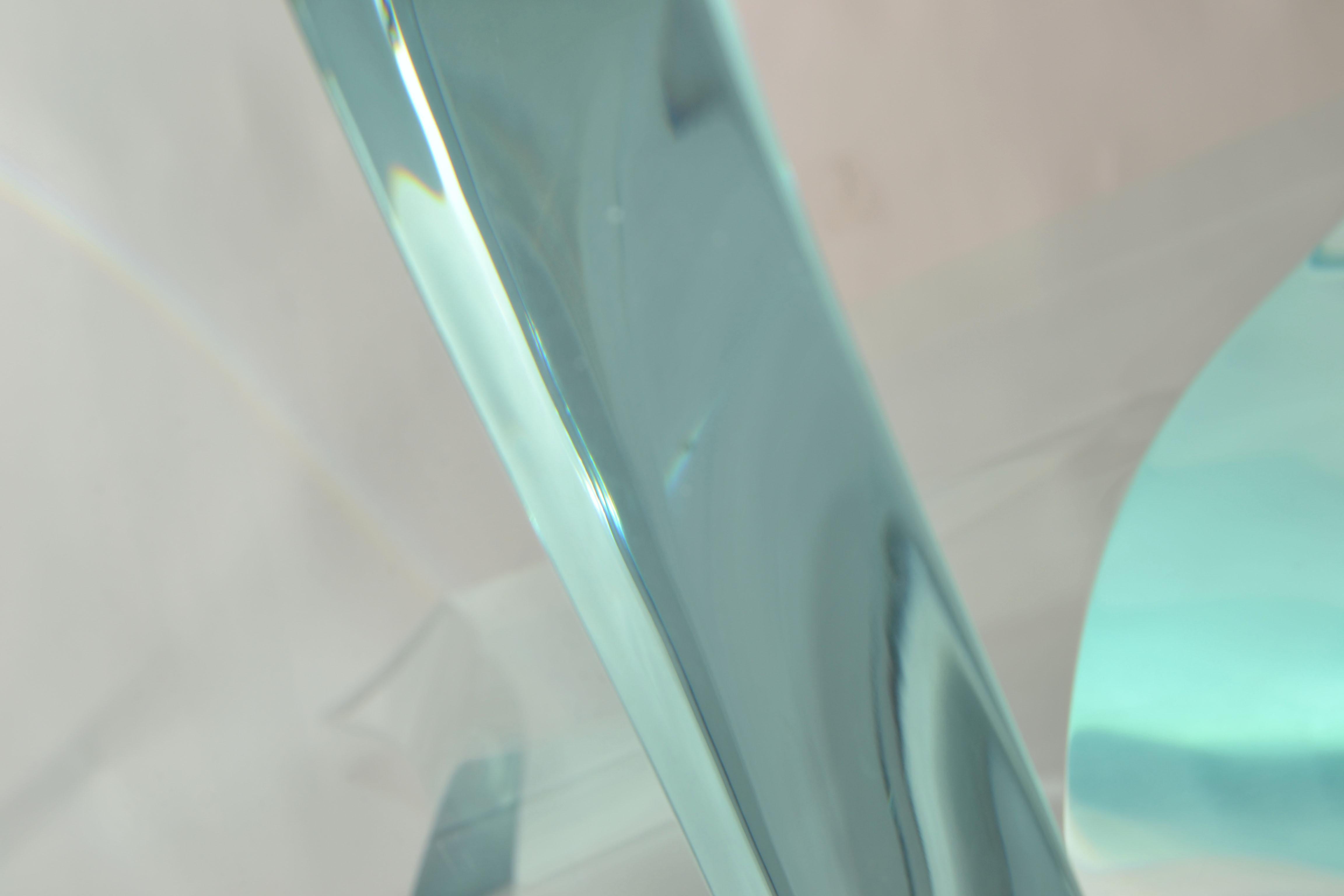 Table sculpturale en laiton lucite mi-siècle moderne signée Lion In Frost en vente 8