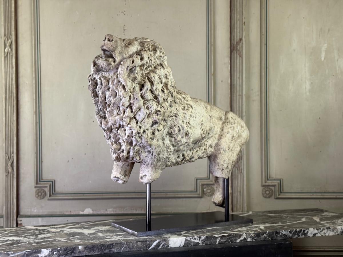 Lion, marble sculpture, Venice, 18th century in vendita 2