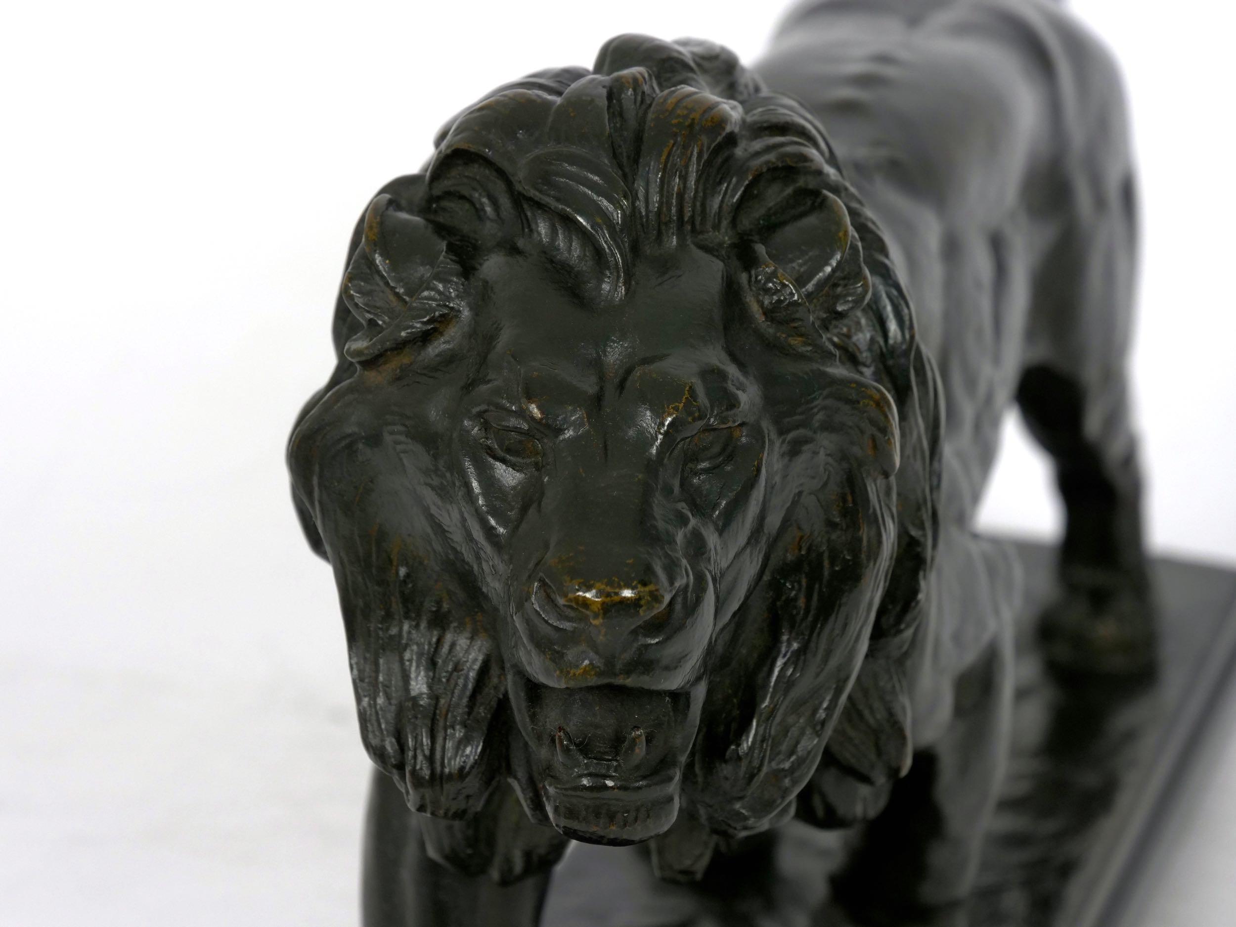 “Lion Marchant” Antique French Bronze Sculpture by Antoine Barye & Barbedienne 5