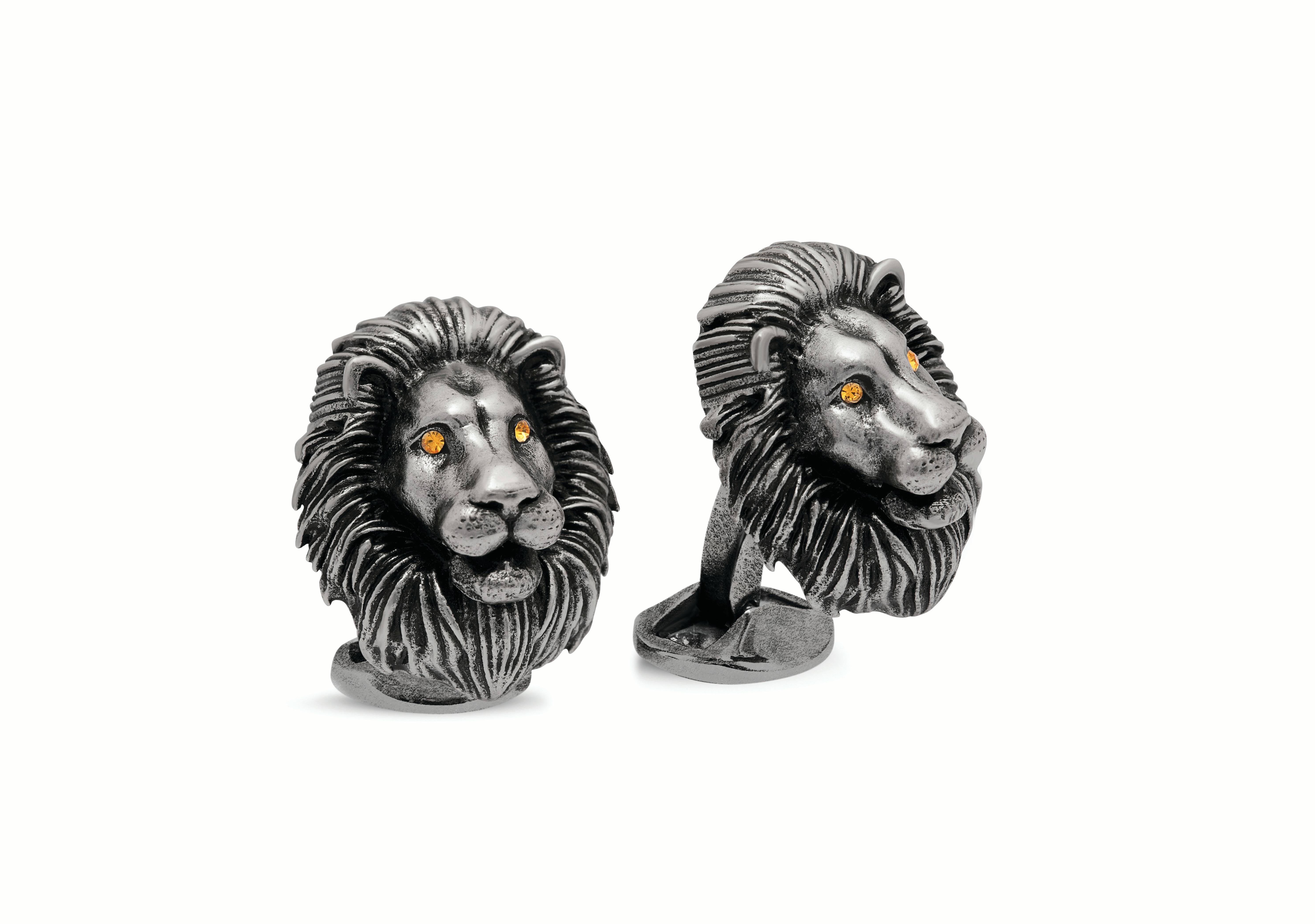 An innovative and fun collection of mechanical animal cufflinks, all finished with sleek, masculine oxidised plating and a subtle sparkle of SWAROVSKI ELEMENTS in the eyes. Each cufflink features a different eye colour and incorporates movement that