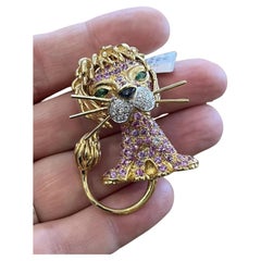 Lion Pin with Pink Sapphires, Emeralds and Diamonds 18k Yellow Gold