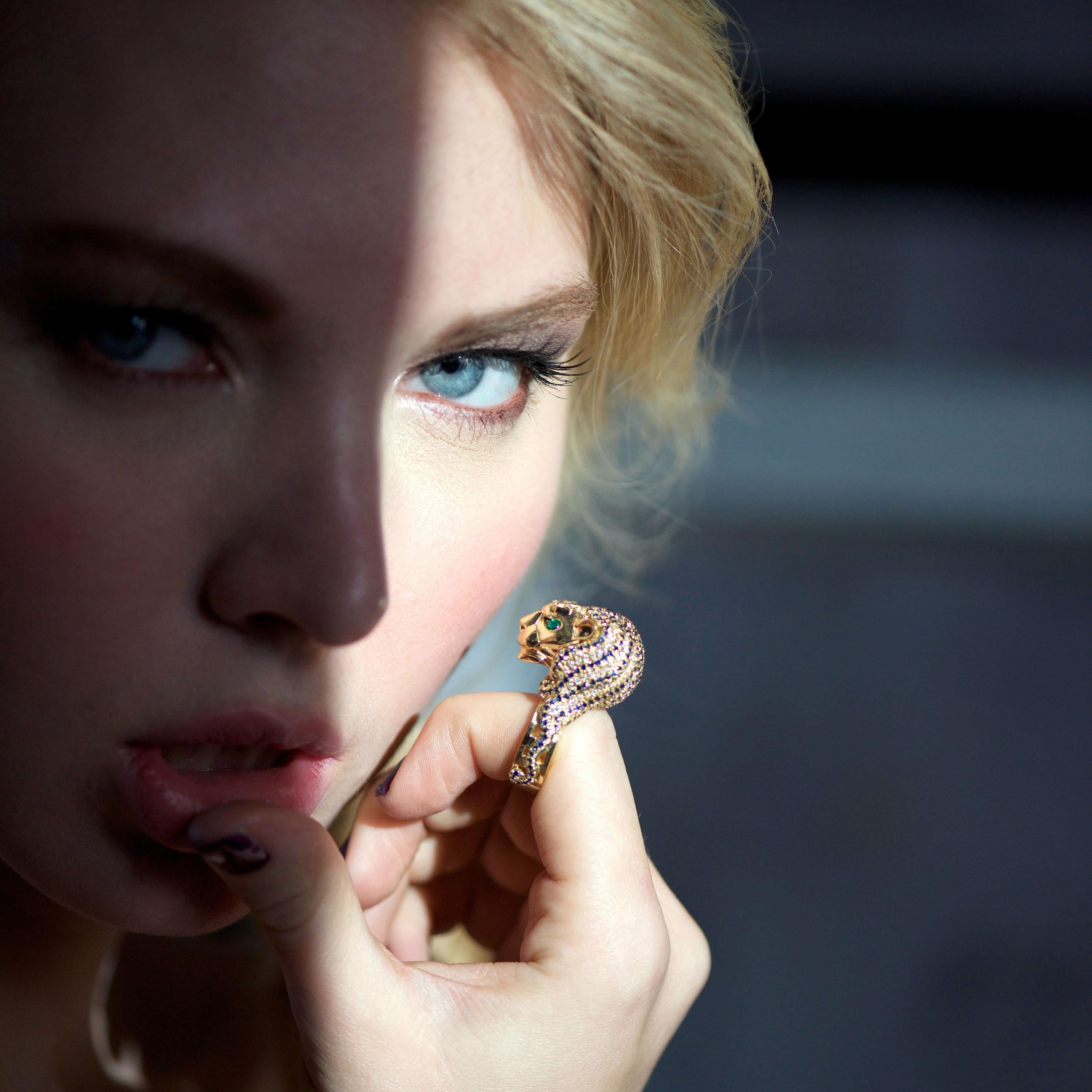 Brilliant Cut 18K Yellow Gold Diamonds Sapphires Emeralds Pave Cocktail Statement Ring Lion For Sale