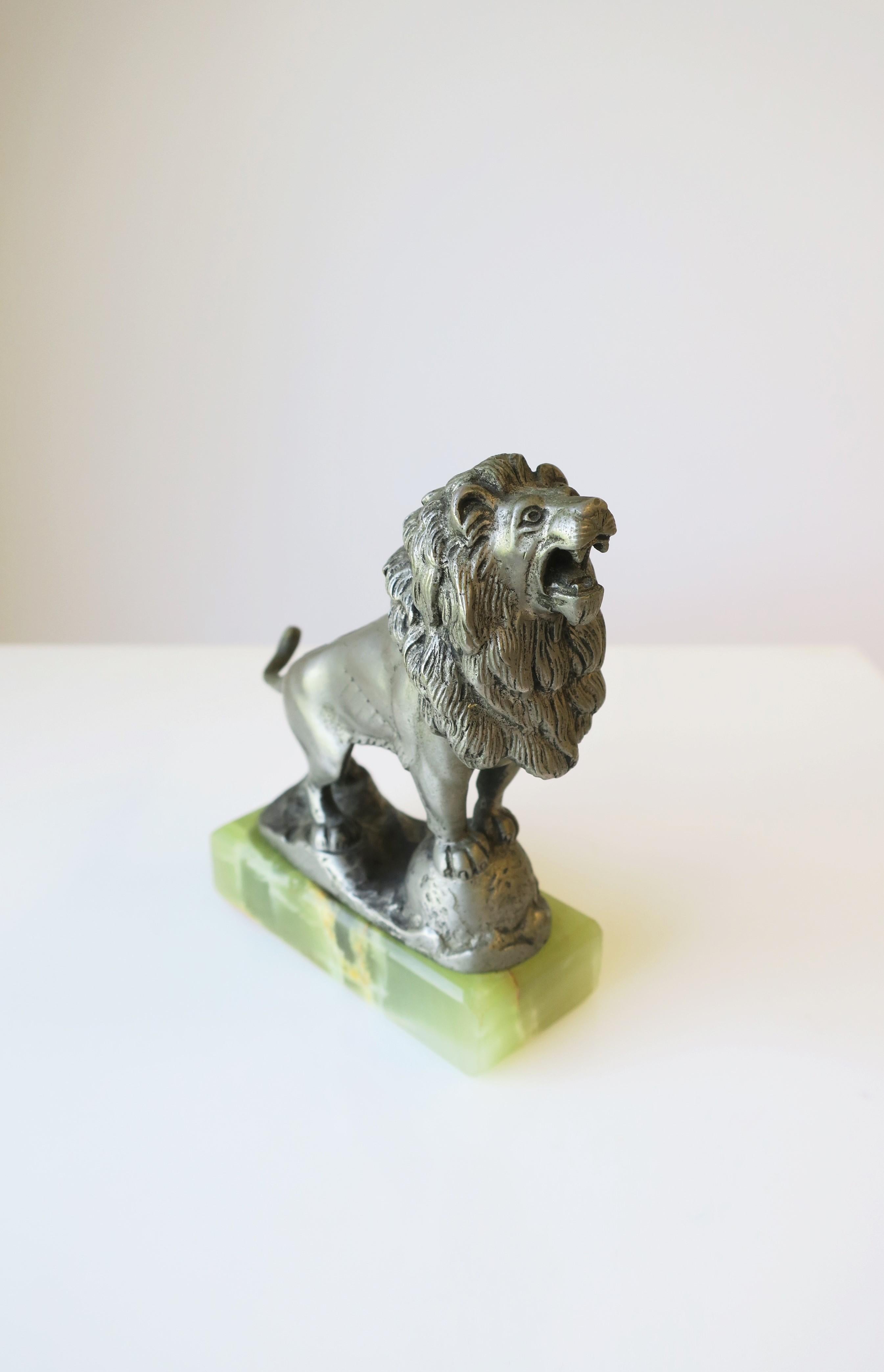 Grand Tour Bronze Lion on Onyx Marble Decorative Object after Medici 2