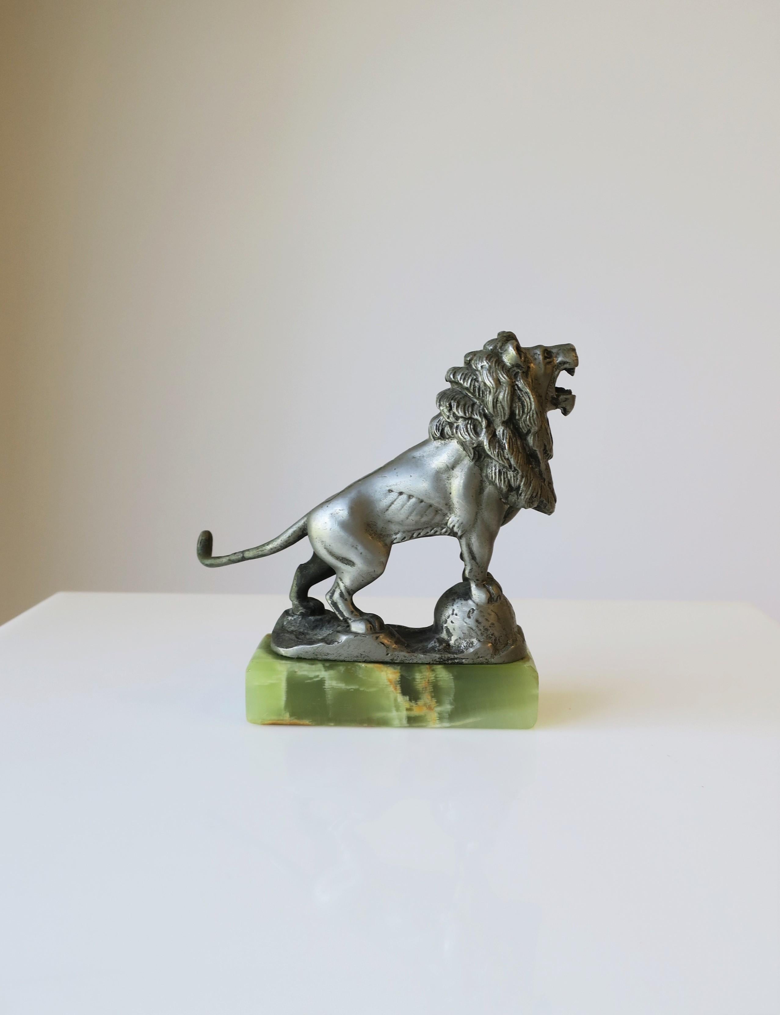 onyx lion statue