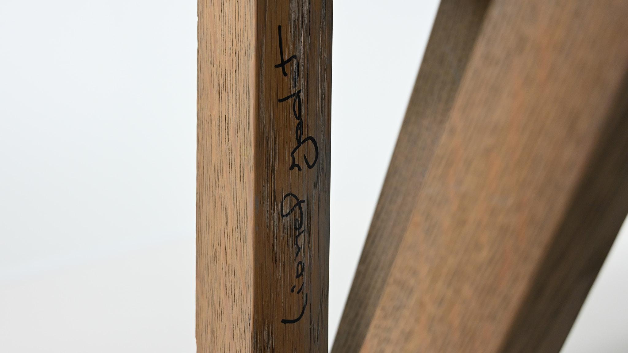 Importante banquette de jour Lionel Jadot en cuir de vache, cuir et chêne. C.2010 en vente 11