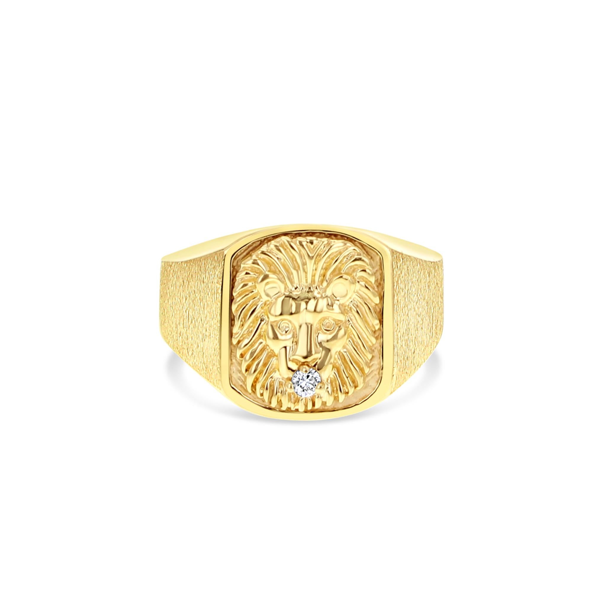 Lions Head Diamond 14k Yellow Gold Ring In New Condition For Sale In Sugar Land, TX