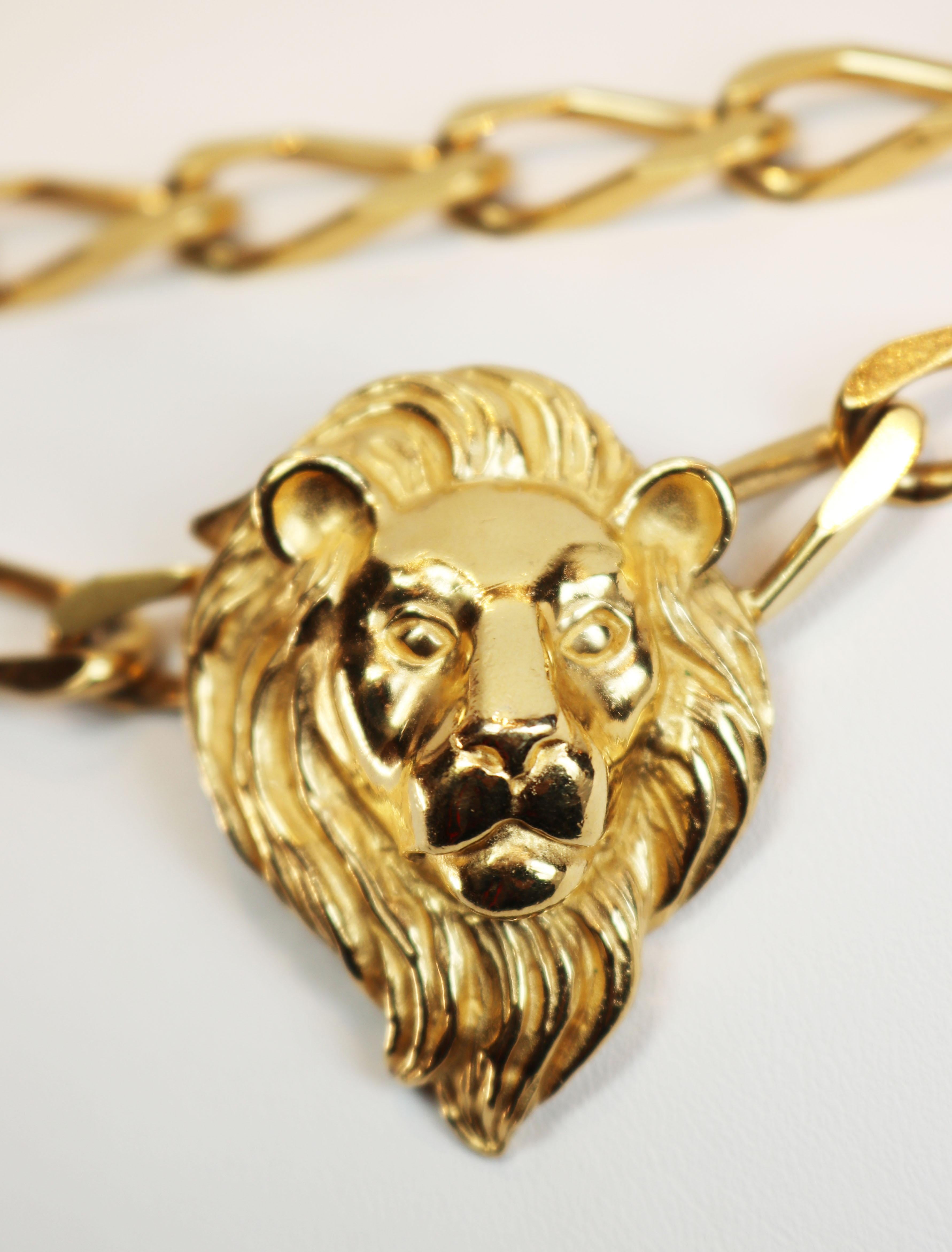 Lions Head Necklace For Sale 3