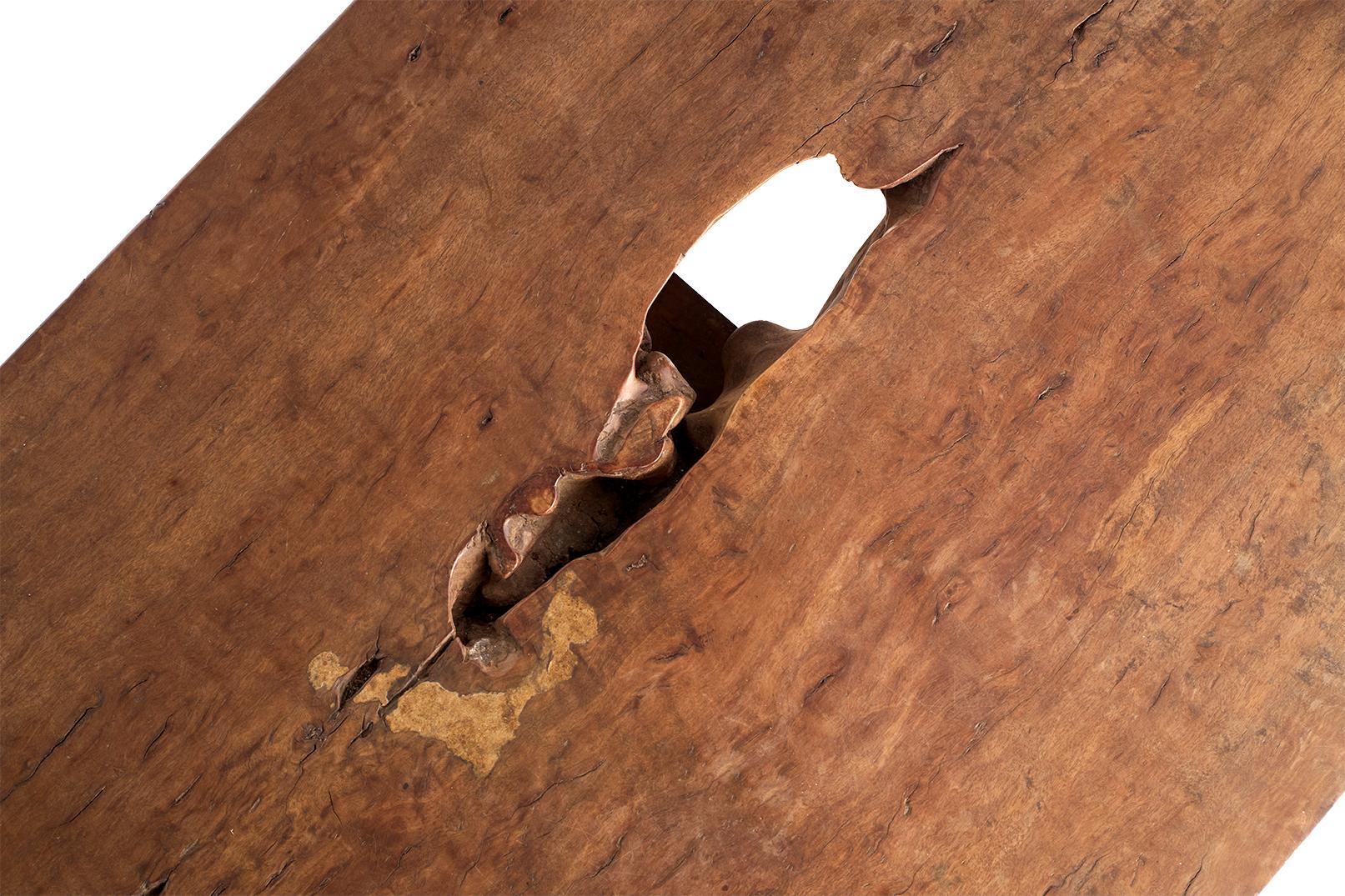liove edge Organic Lychee Wood Bench 1