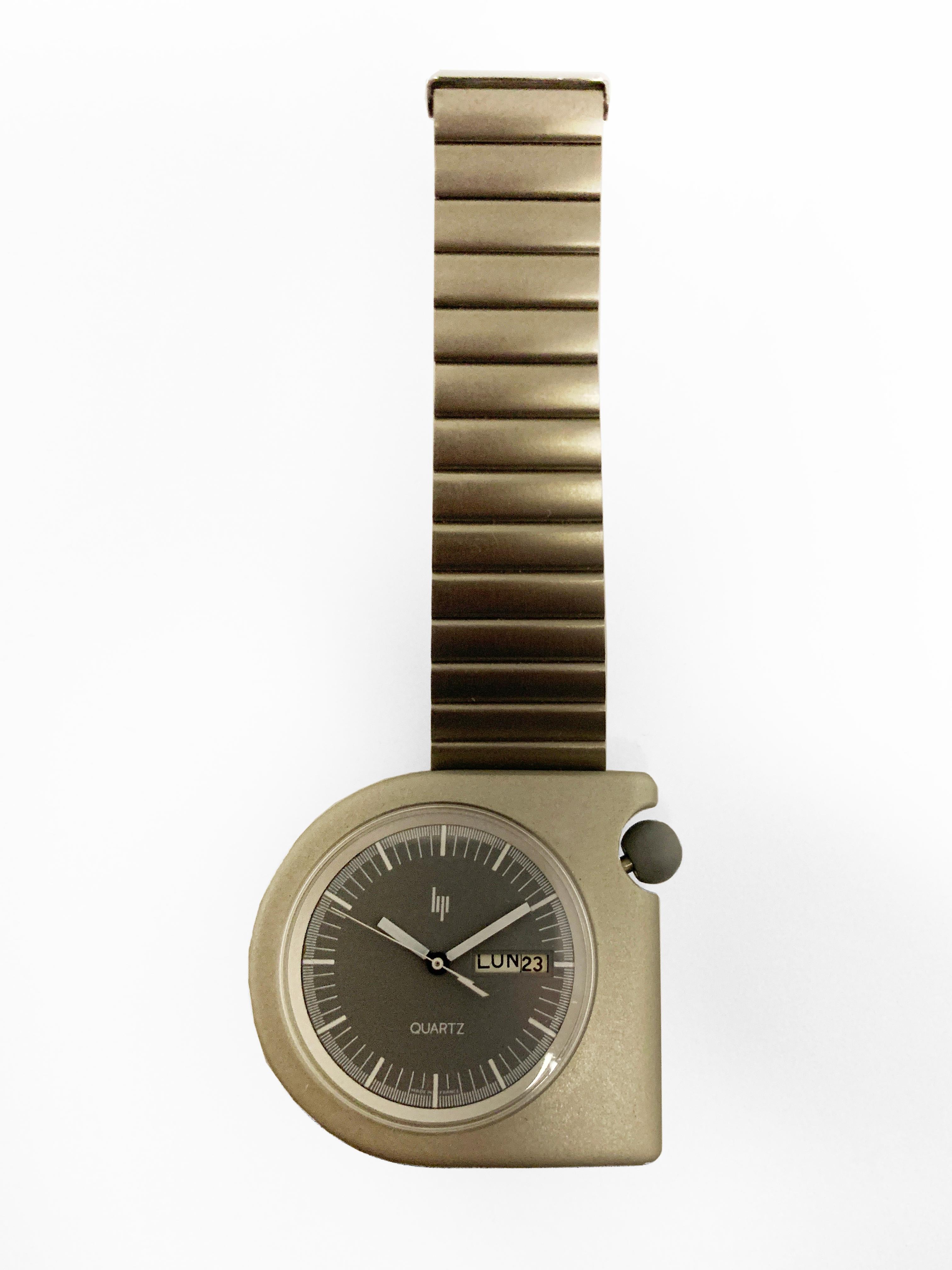 Lip
Roger Tallon
Around 1980
Aluminium case
steel dial
Quartz movement
Diameter: 43mm
Steel bracelet
new watch in stock
perfect condition
690 euros