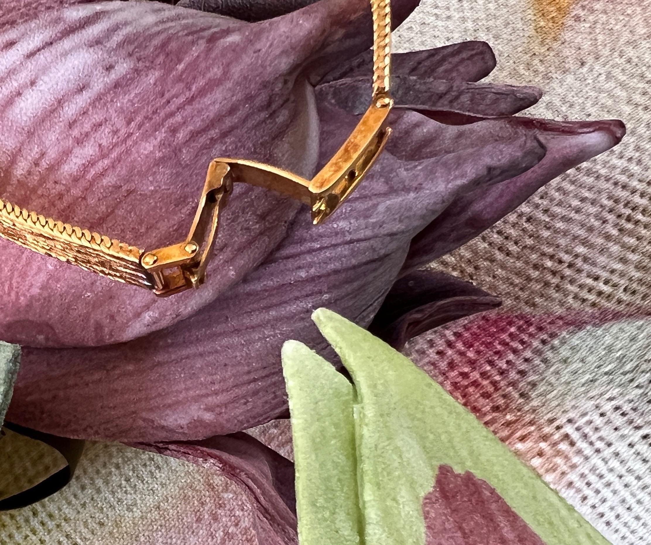 LIP Vintage Women Watch N.O.S off White Dial Yellow Gold 18 Karat For Sale 2