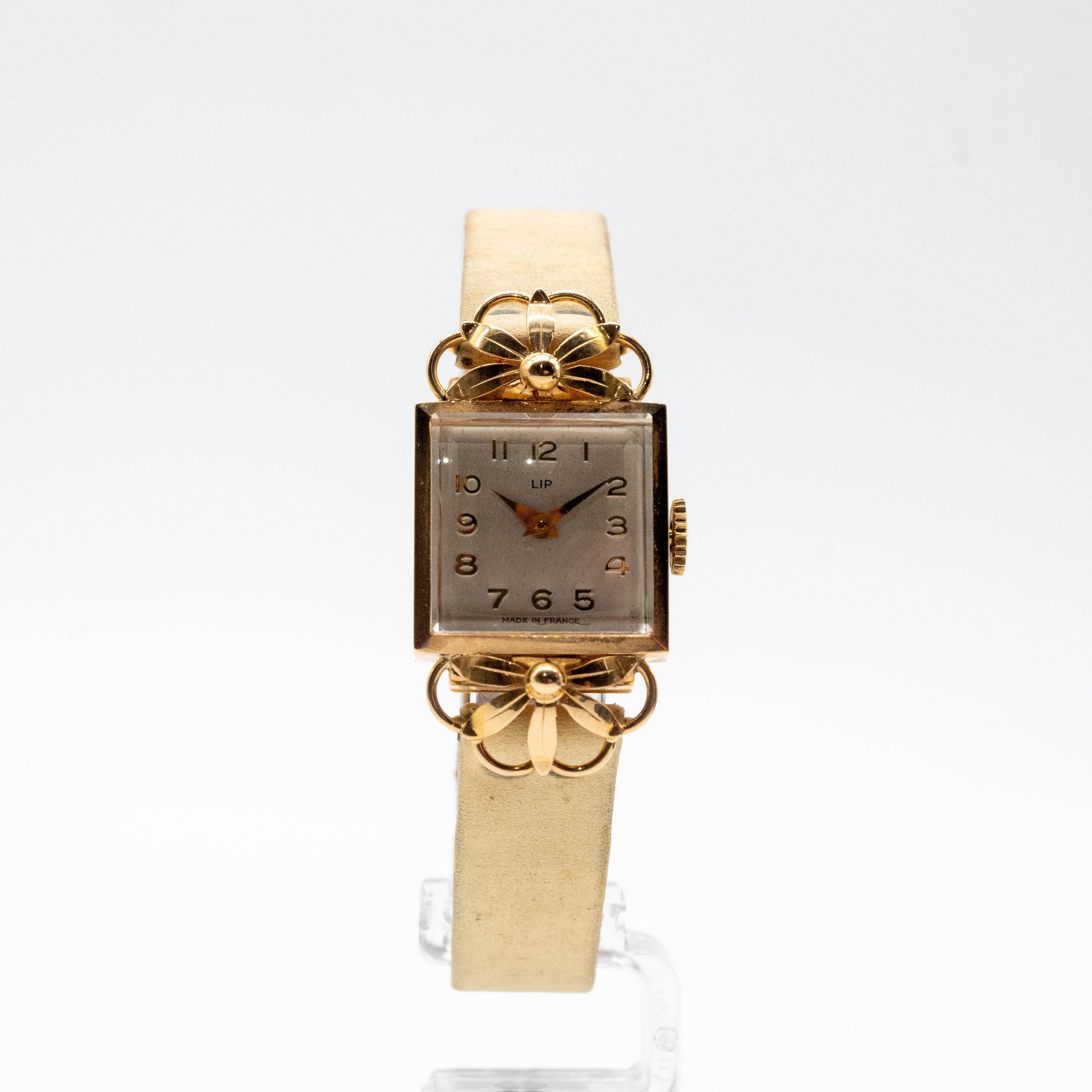 Women's Lip Watch 18-Carats Gold For Sale