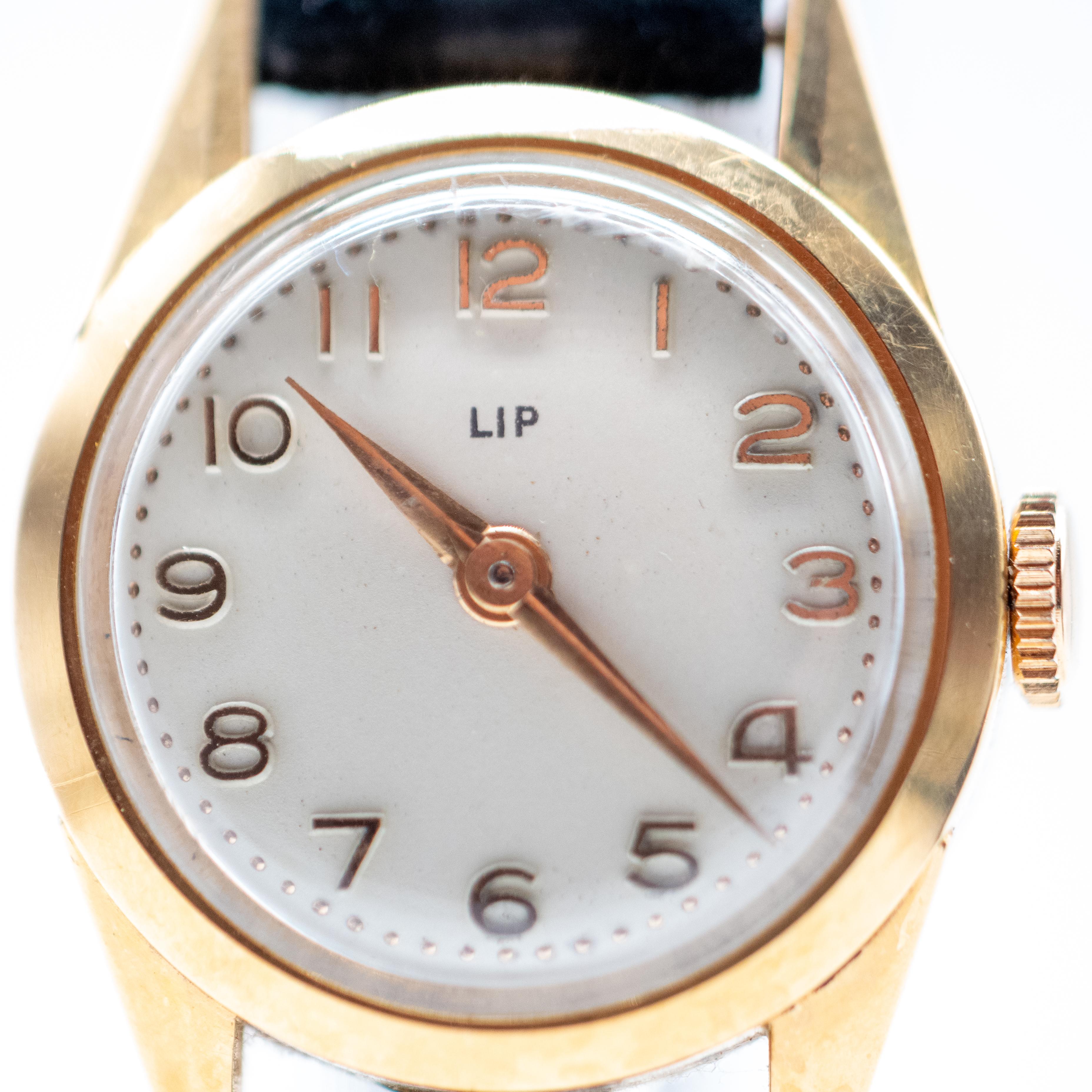 Lip Watch 18-Carats Gold For Sale 4