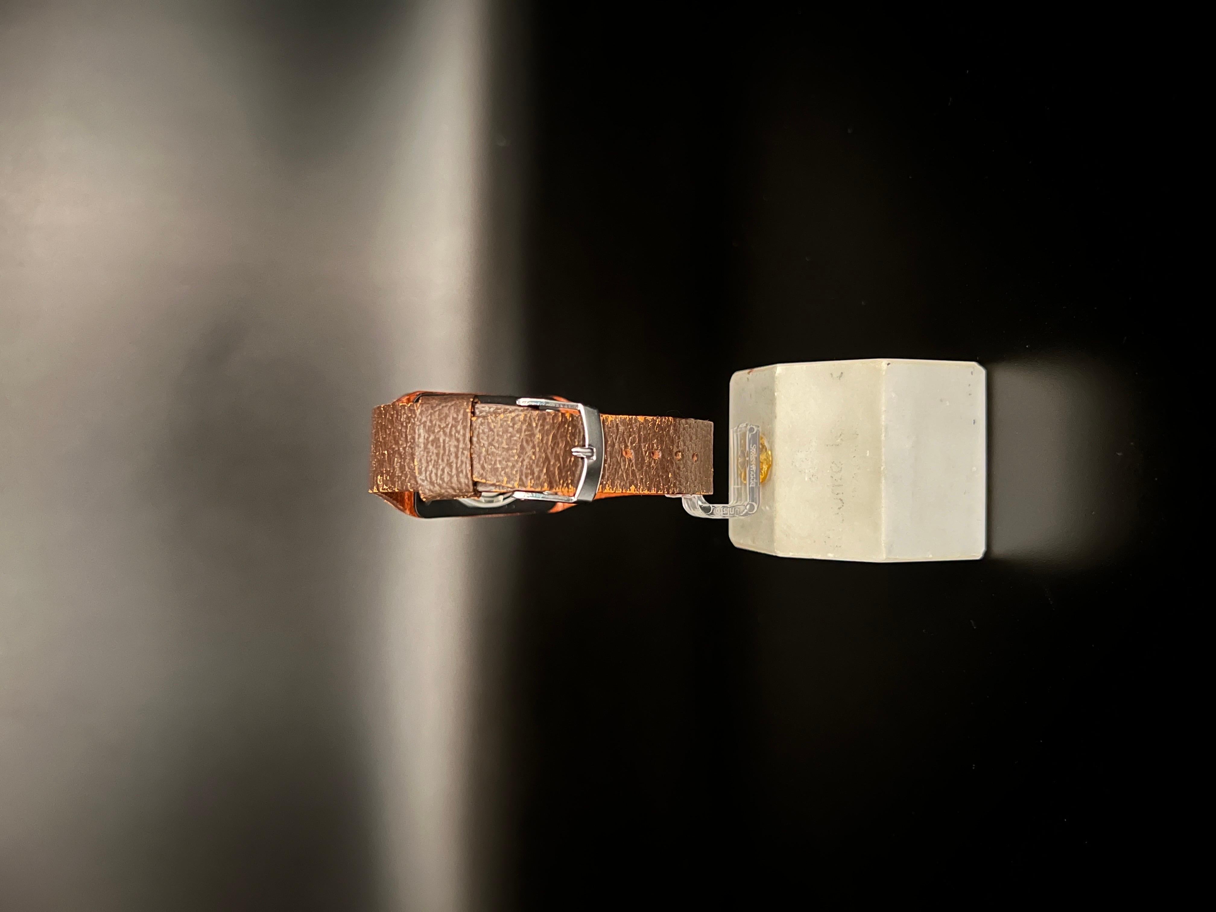 LIP Montre Femme Bracelet Marron Cadran Blanc État moyen - En vente à Vannes, FR
