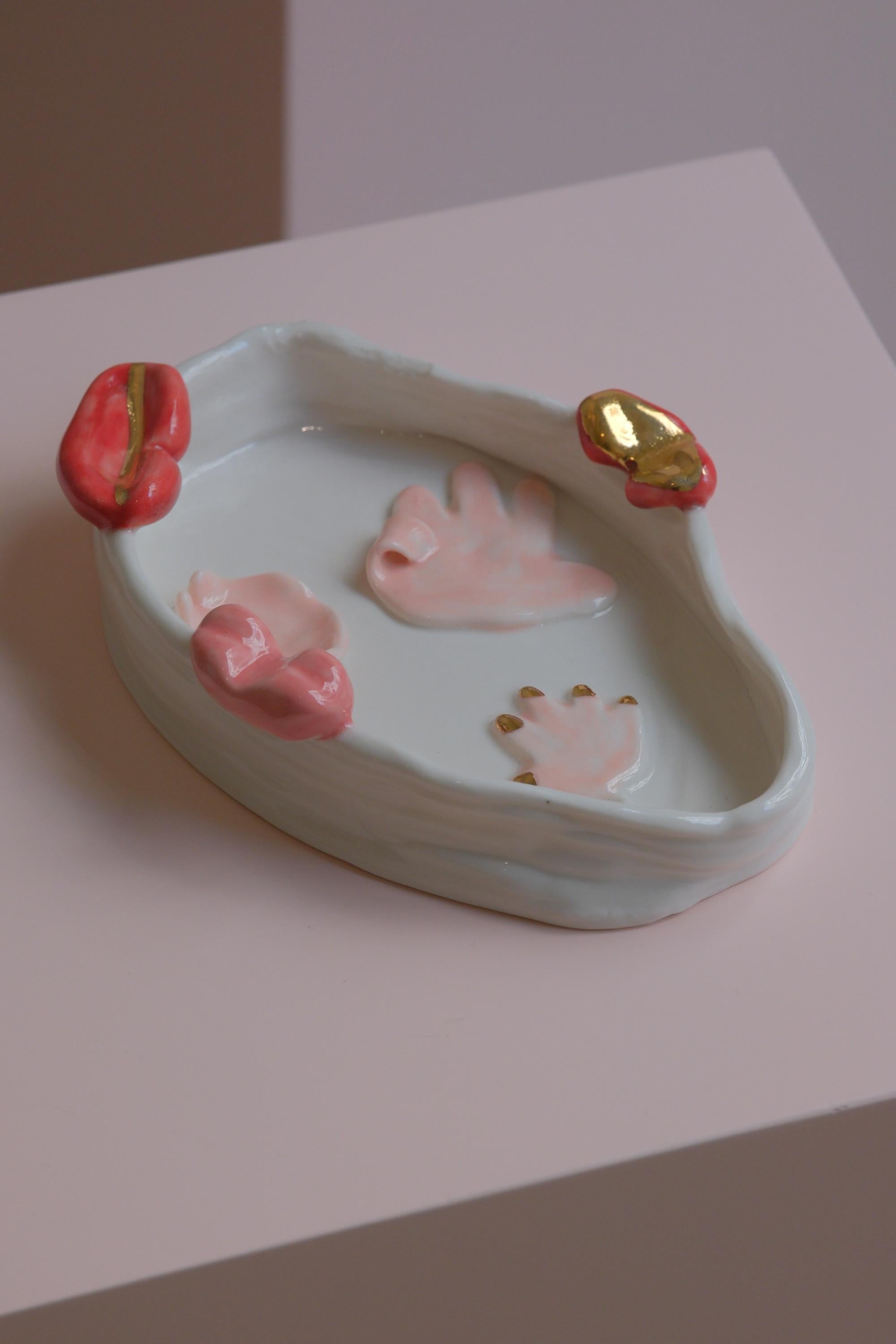 Hand-Carved Lips Ashtray in White Fine Porcelain by Hania Jneid For Sale