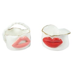 Porte-bonbons en porcelaine blanche avec Lips rouges  par Hania Jneid
