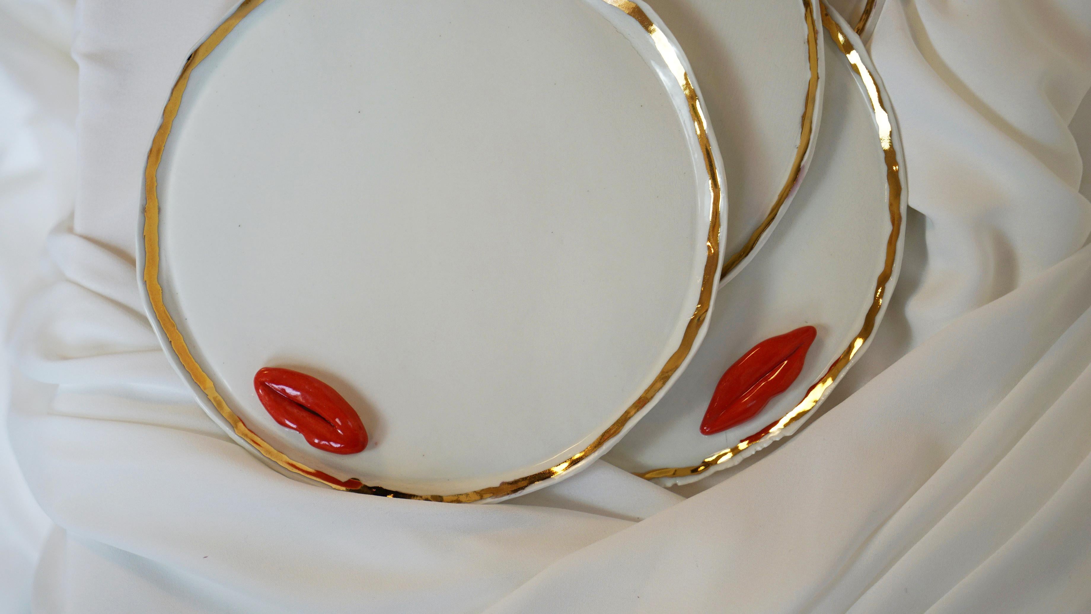 Piatti per la cena Lips in porcellana bianca dell'artista e designer Hania Jneid in vendita 8