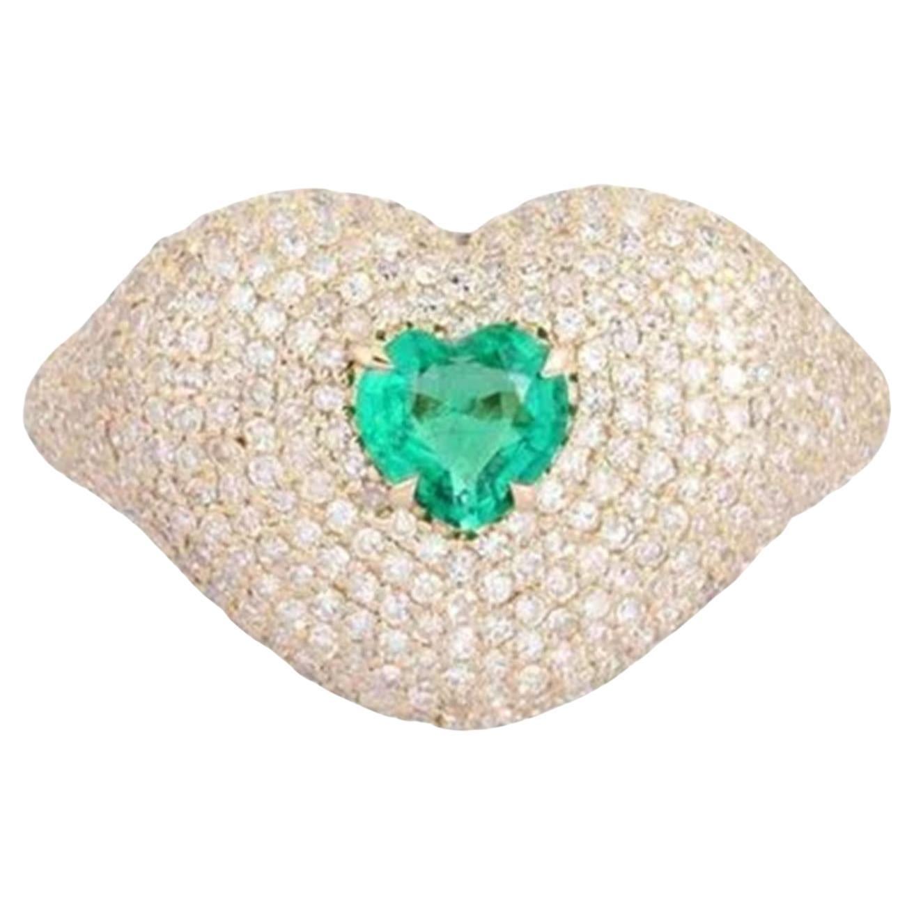 For Sale:  Lips Heart Emerald Diamond 14K (or 18k upon request) Yellow Gold Statement Ring