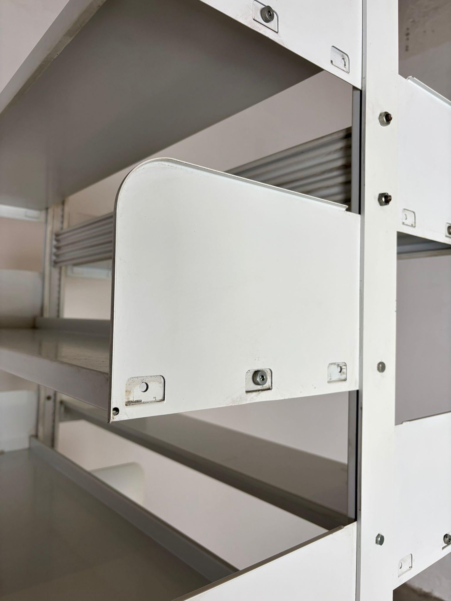 Métal Lips Vago Double bibliothèque 