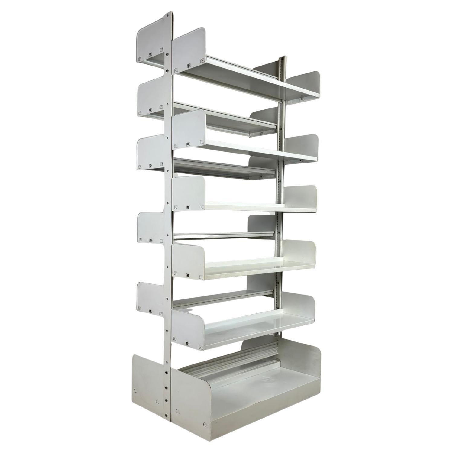 Libreria doppia Lips Vago Modello "Congresso", metallo bianco, Italia, anni 
60