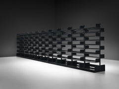 Lips Vago Library: parete composta da otto librerie "Congresso"