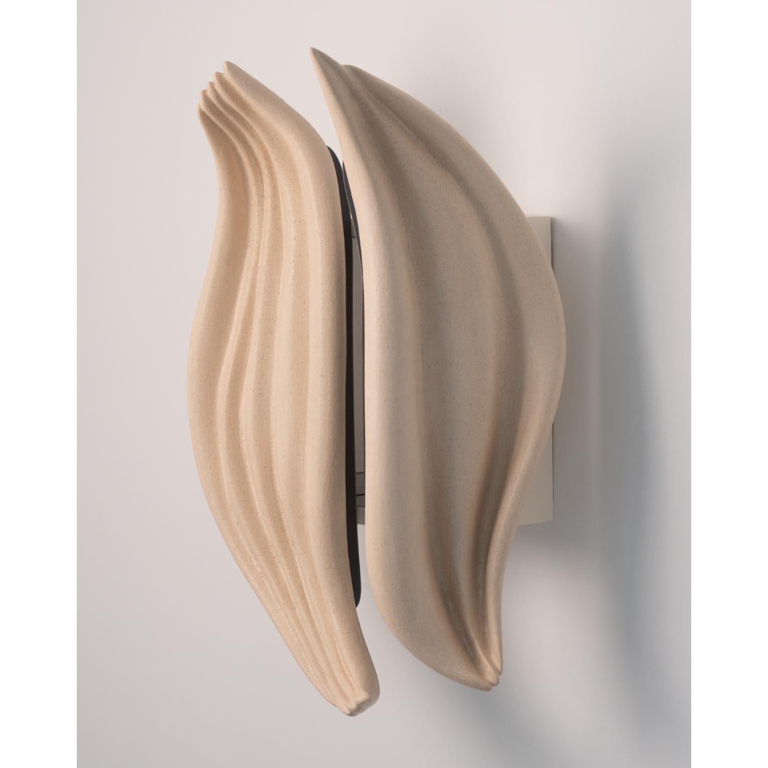 Organic Wave Form Sculptural Soft Beige Ceramic Sconce by Elsa Foulon For Sale 5