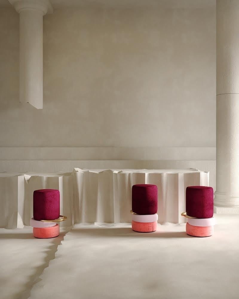 With a playful and geometrical form, the Lipstick Bar Stool will make you feel like you are floating on cotton candy.
The combined look between the uneven shapes, the warmth textures and the vibrant colors turns this contemporary design in a subtle