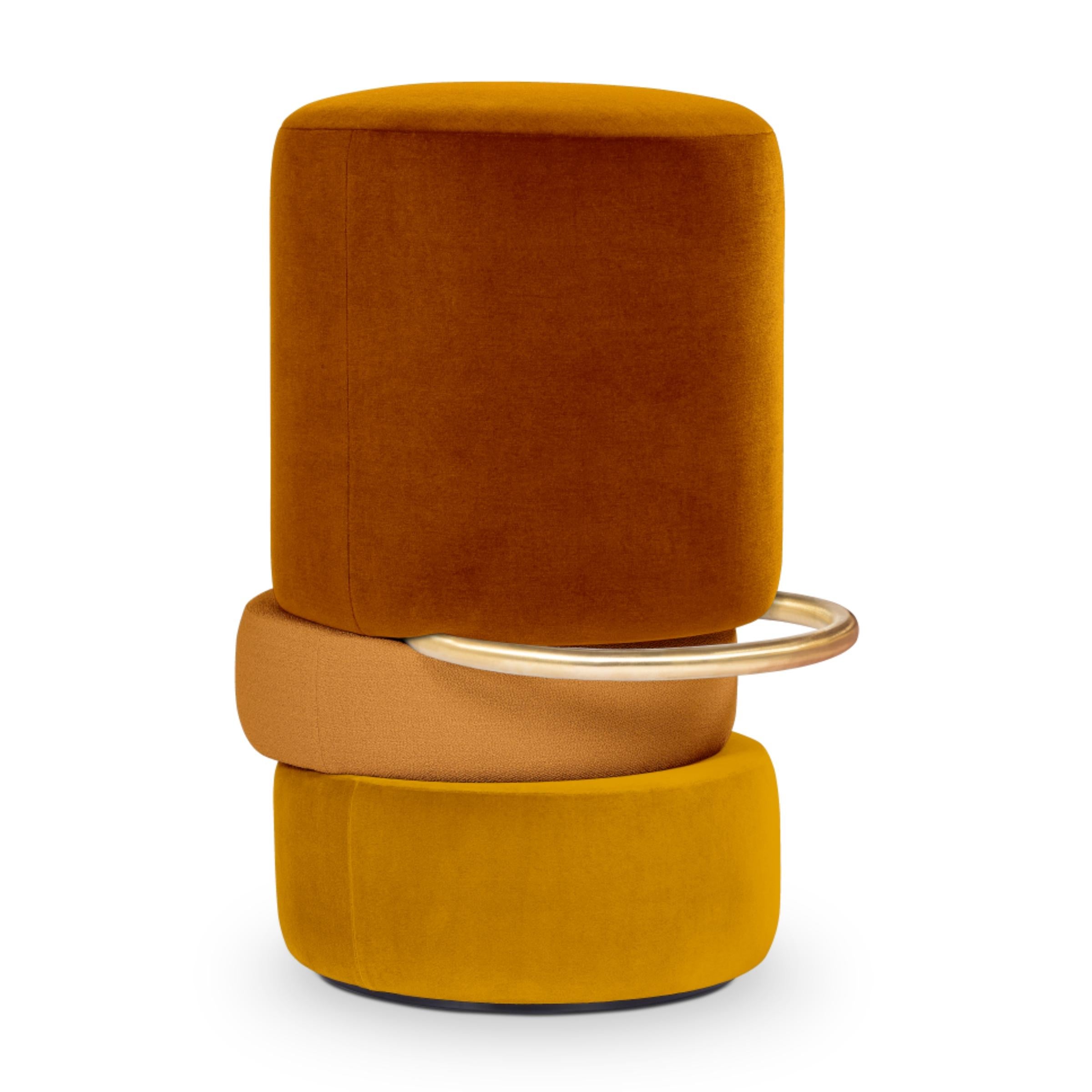 Lipstick Bar Stool In New Condition For Sale In Vila Nova De Gaia, PT