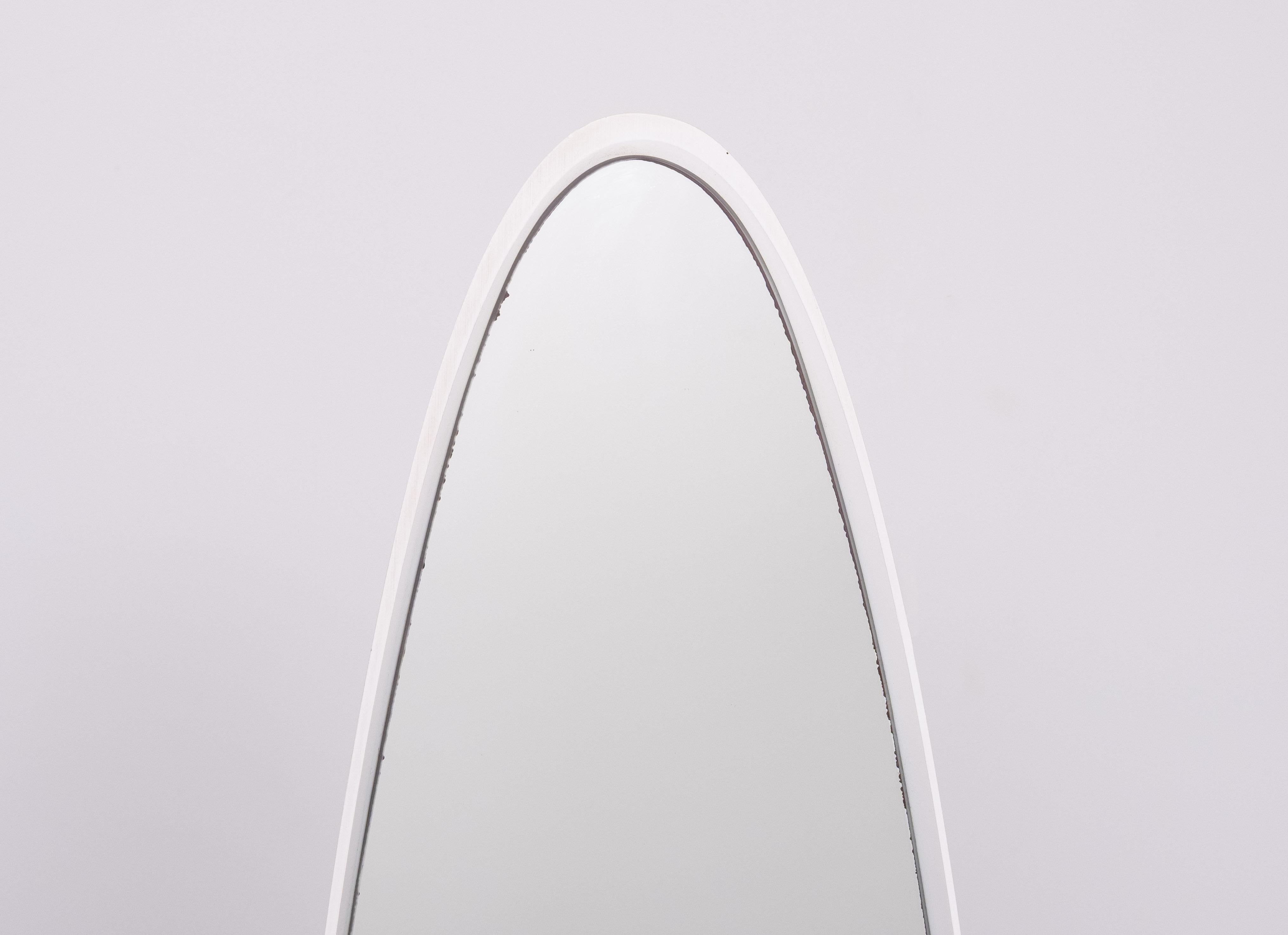Fin du 20e siècle Miroir à rouge à lèvres  Unghia Full Length  Miroir  NO AGE 1970 en vente