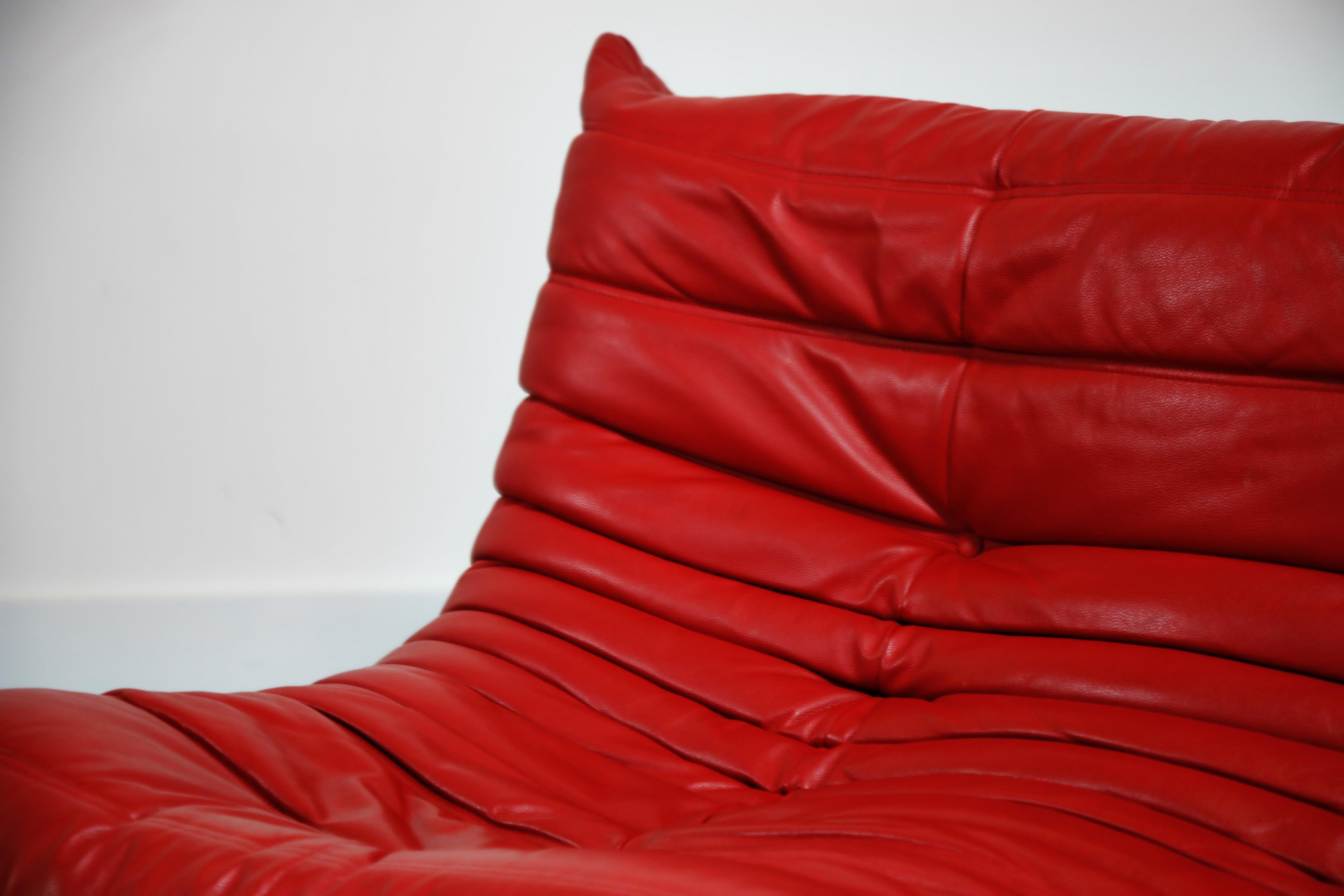 Lipstick Red Leather Togo Sofa by Michel Ducaroy for Ligne Roset, Signed, 1980s 2