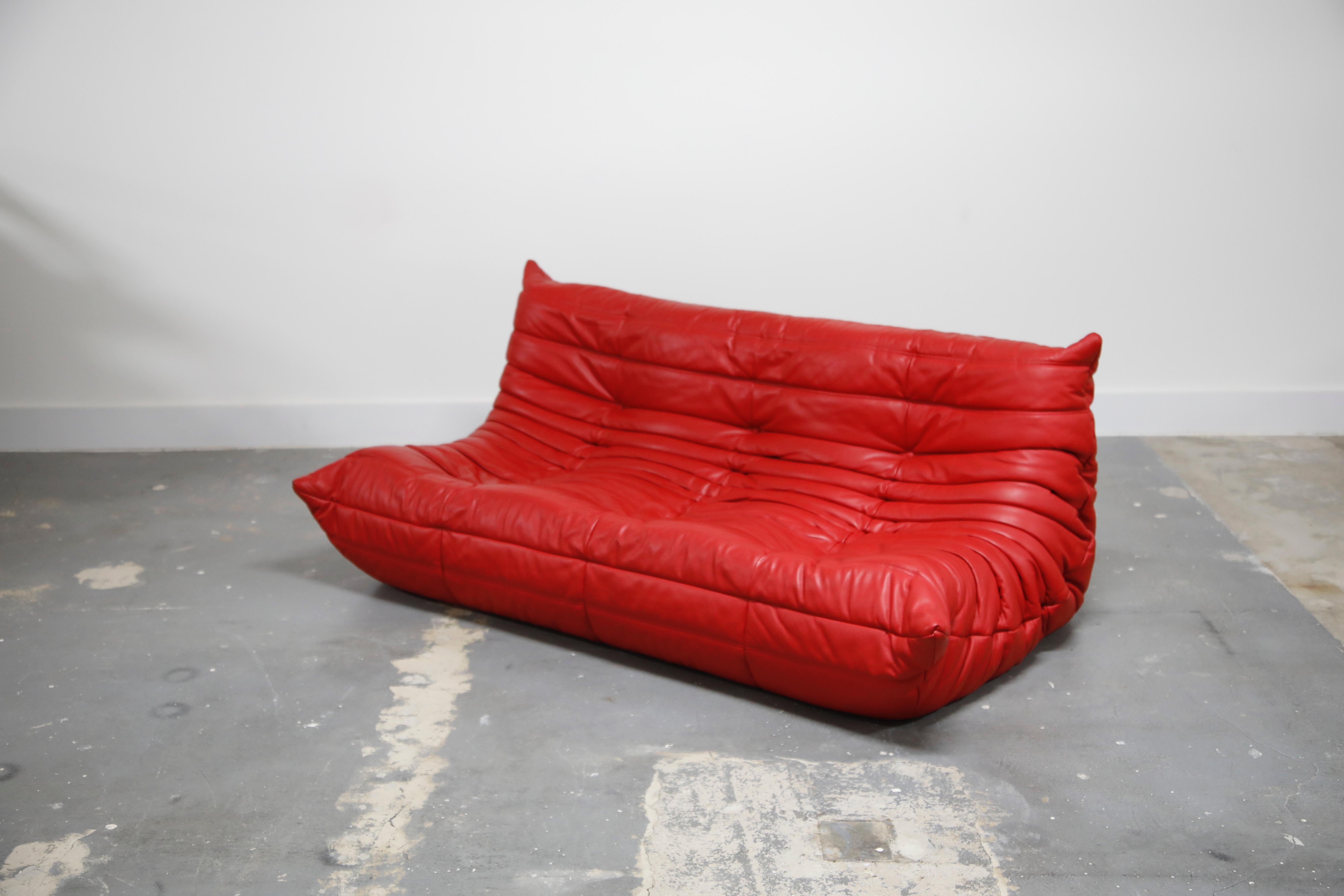 togo sofa red